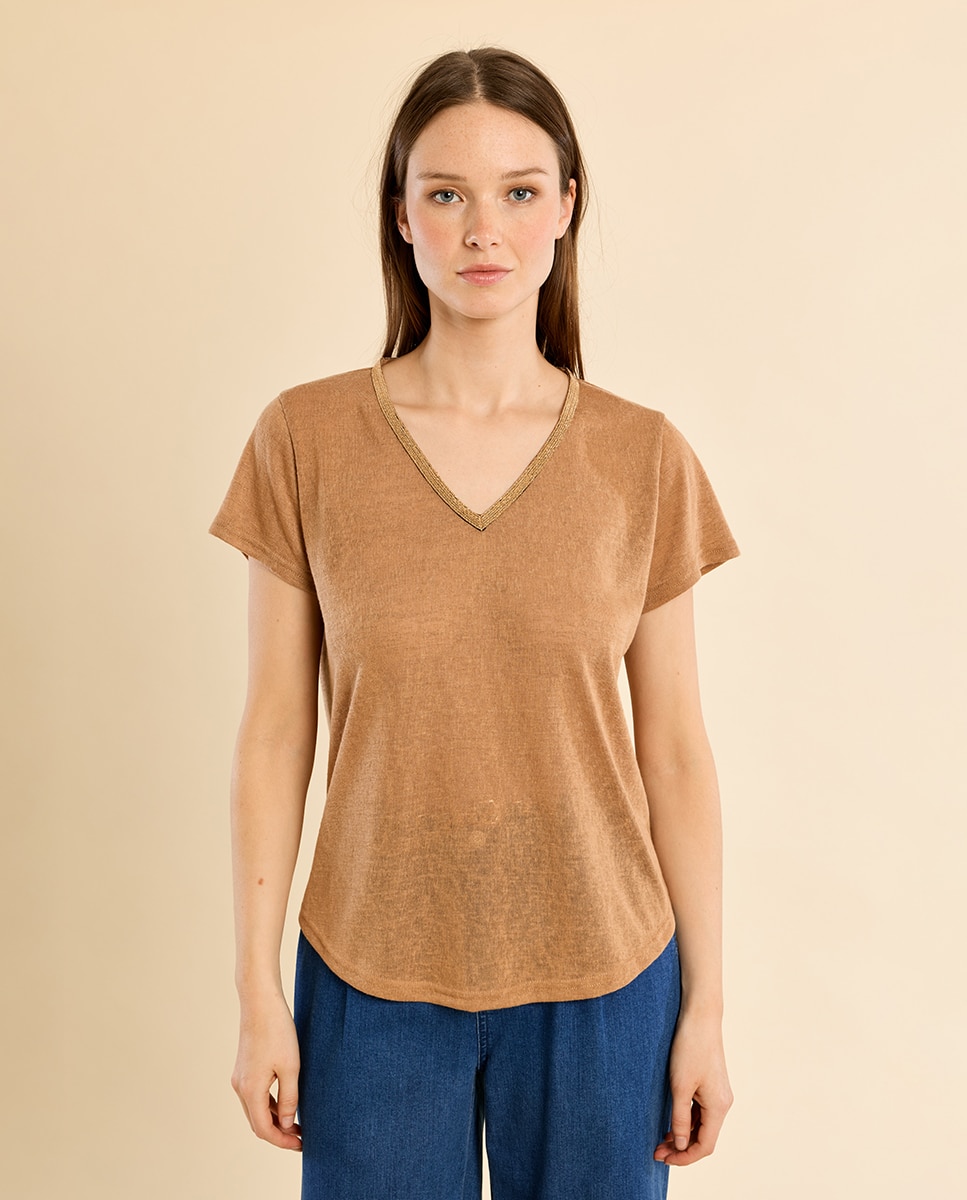 Camiseta de mujer de manga corta detalle ribete - Molly Bracken - Camel Camel-2
