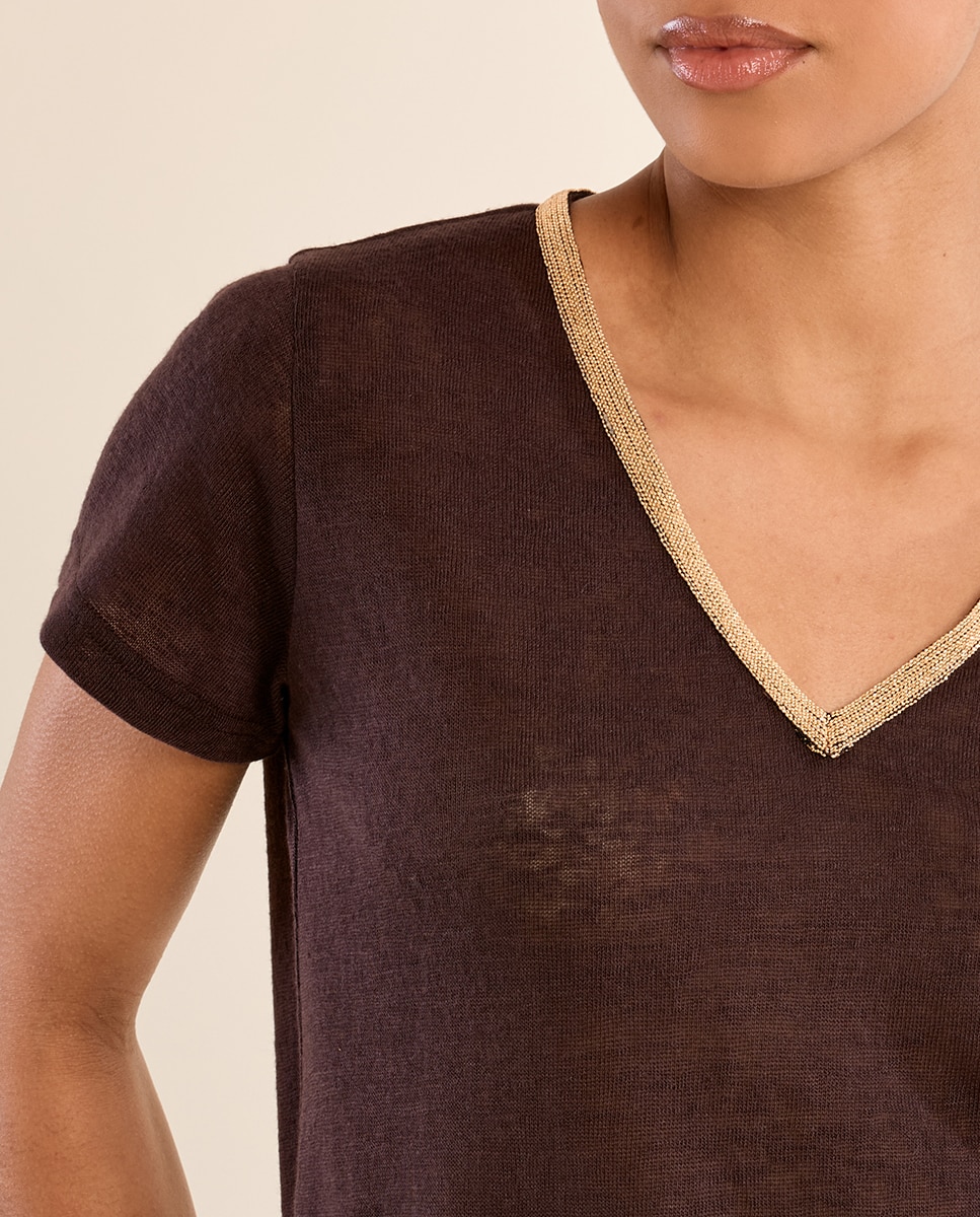 Camiseta de mujer de manga corta detalle ribete - Molly Bracken - Marrón chocolate Marrón chocolate-5