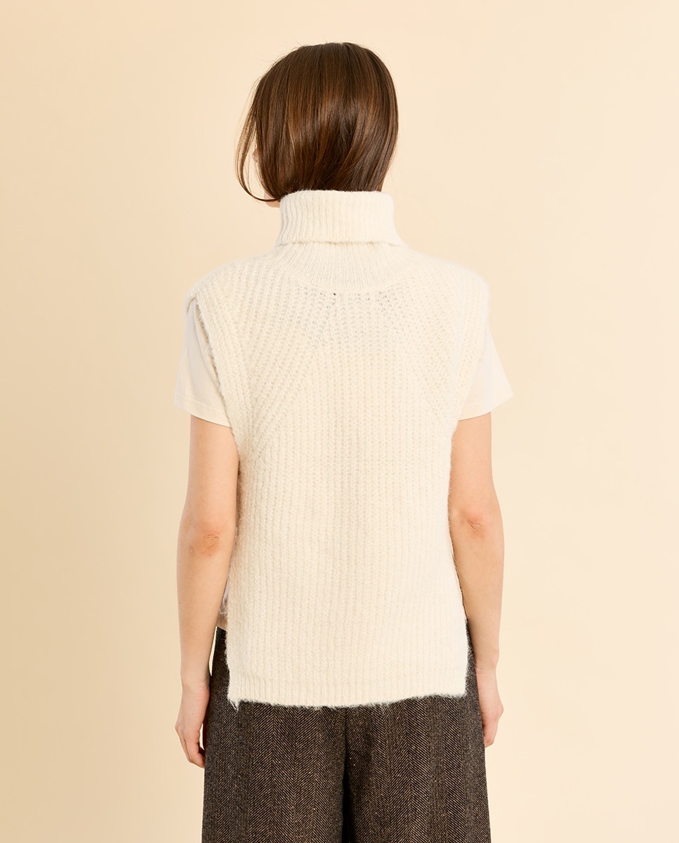 Jersey de mujer sin manga con aberturas - Molly Bracken - Crudo Crudo-4