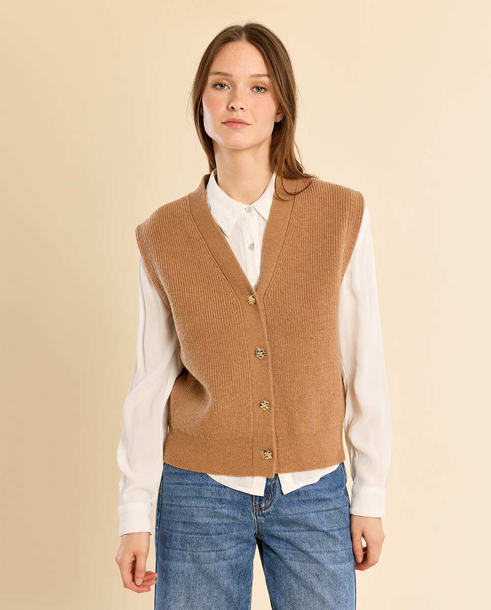 Chaleco de mujer de punto cierre botones - Molly Bracken - Camel Camel-2