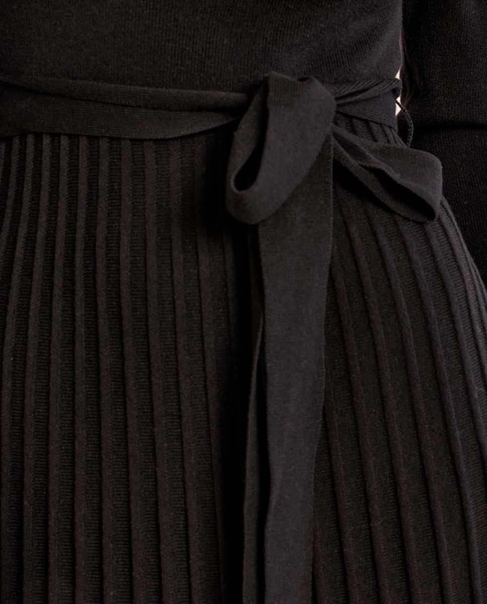 Vestido largo plisado con lazada - Molly Bracken - Negro Negro-5
