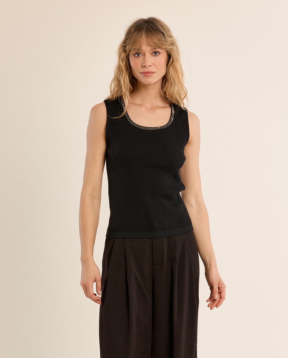 Top de mujer de manga sisa detalle ribete - Molly Bracken - Negro Negro-2