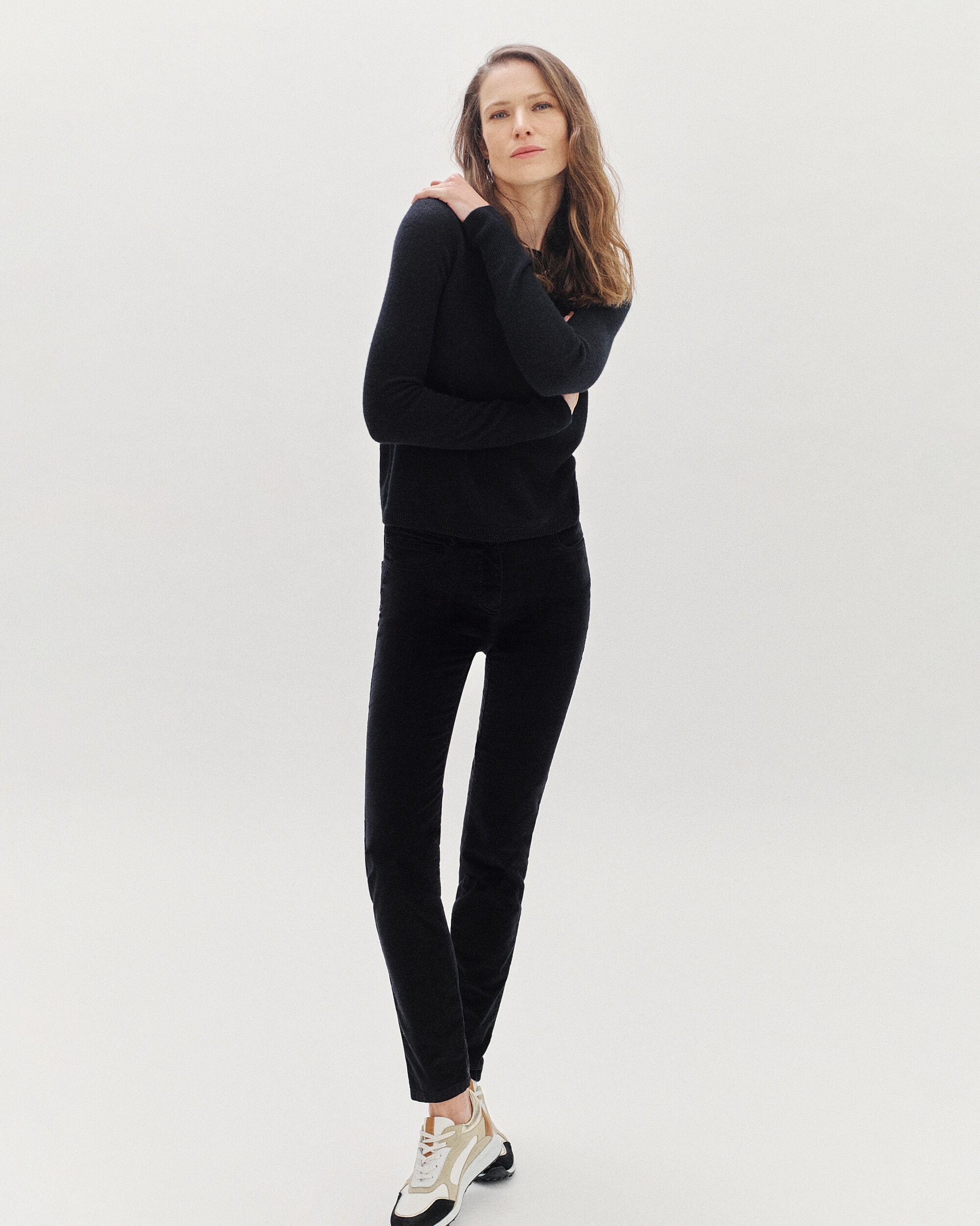 Caroll - Pantalón de mujer corte skinny 5 bolsillos.