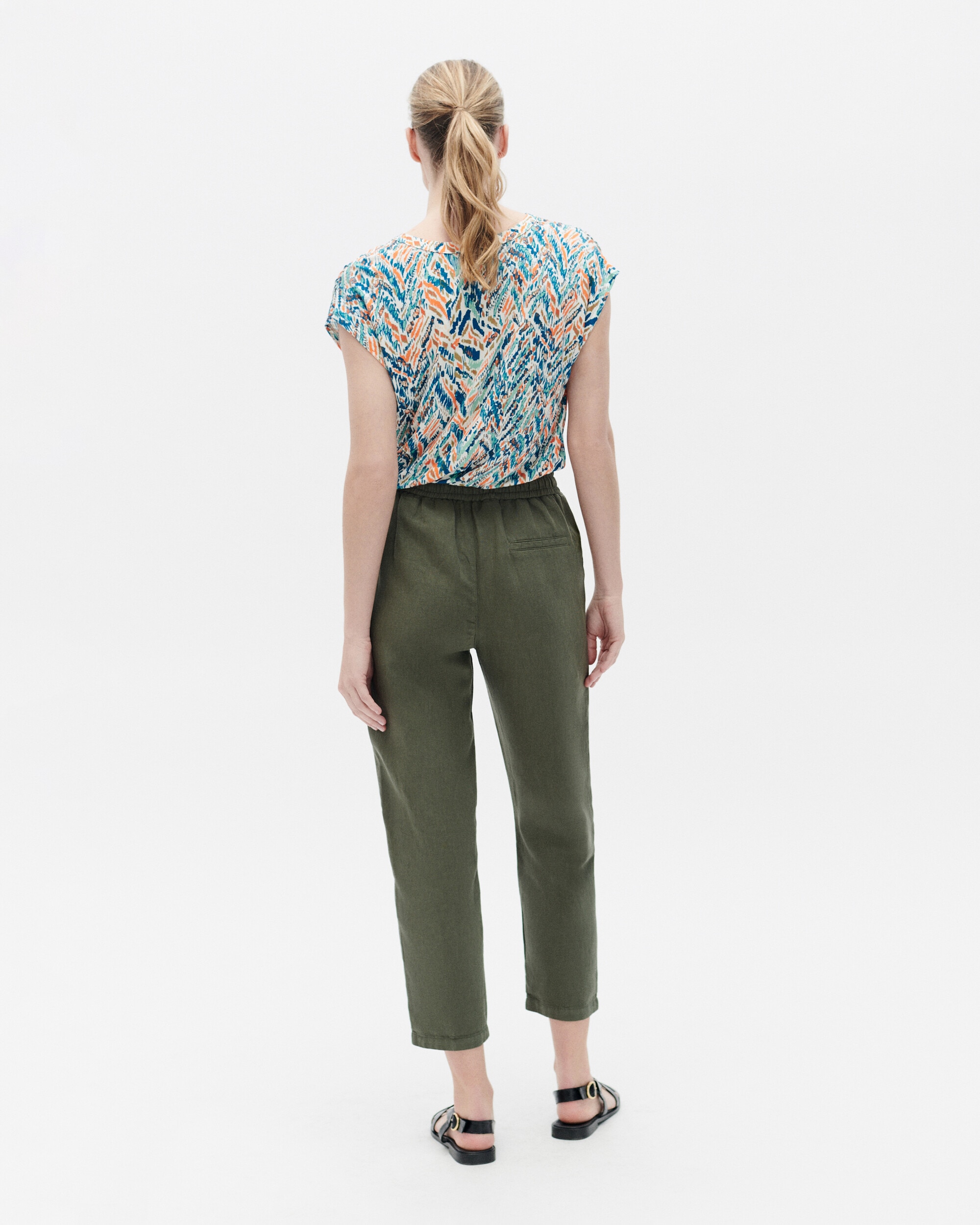 Pantalón jogger de mujer en lino con cierre de cordón - Caroll - Verde Oliva Verde Oliva-2