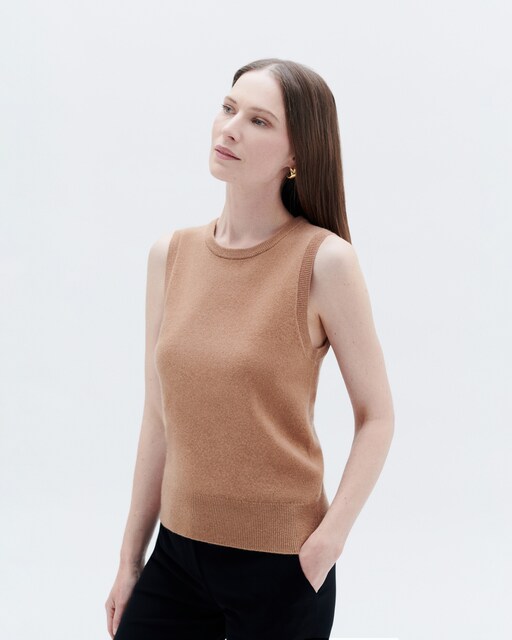 Imagen 0 de Jersey de mujer sin mangas en lana y cashmere