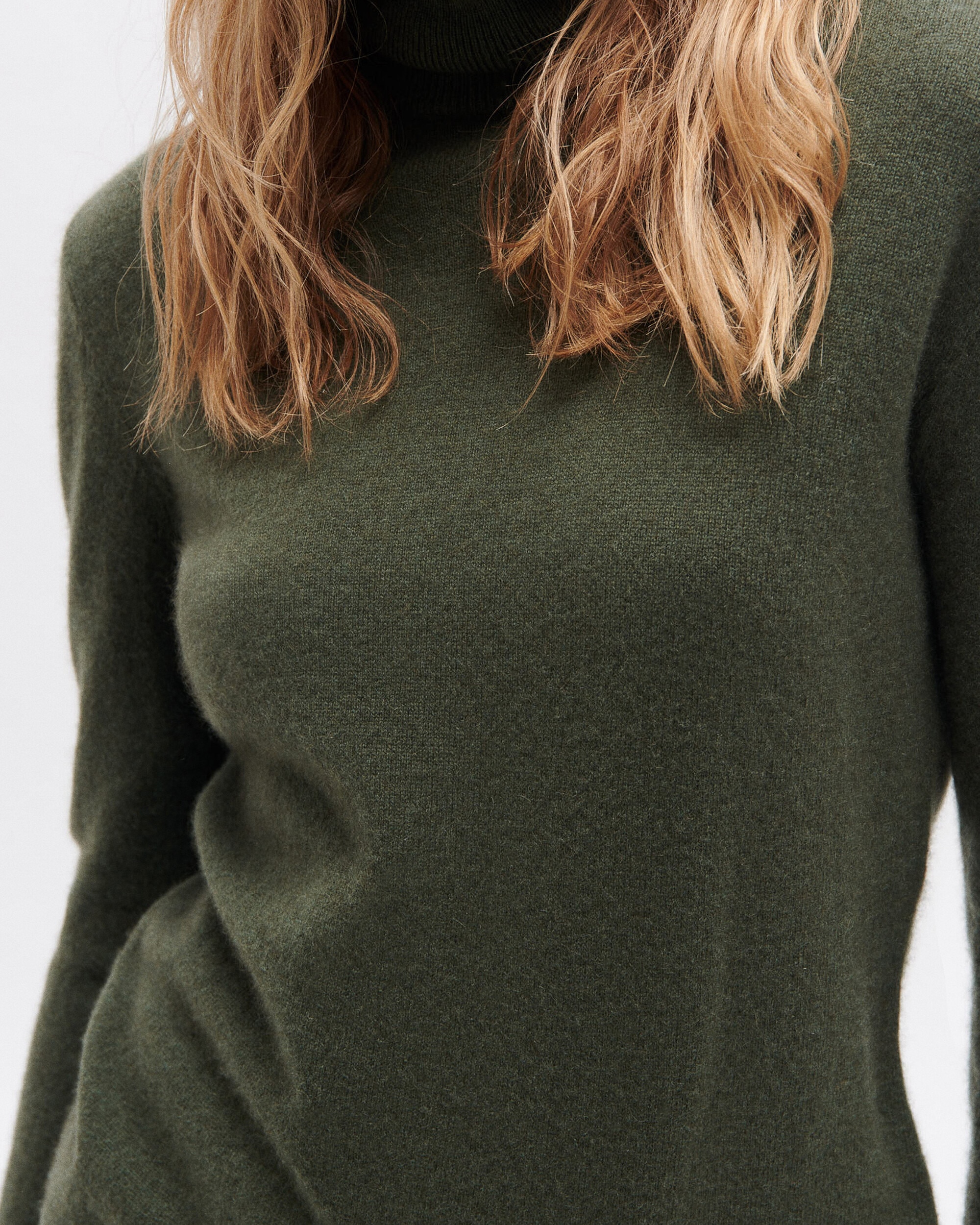 Jersey de mujer de cuello alto 100 % cachemire - Caroll - Verde oscuro Verde oscuro-4