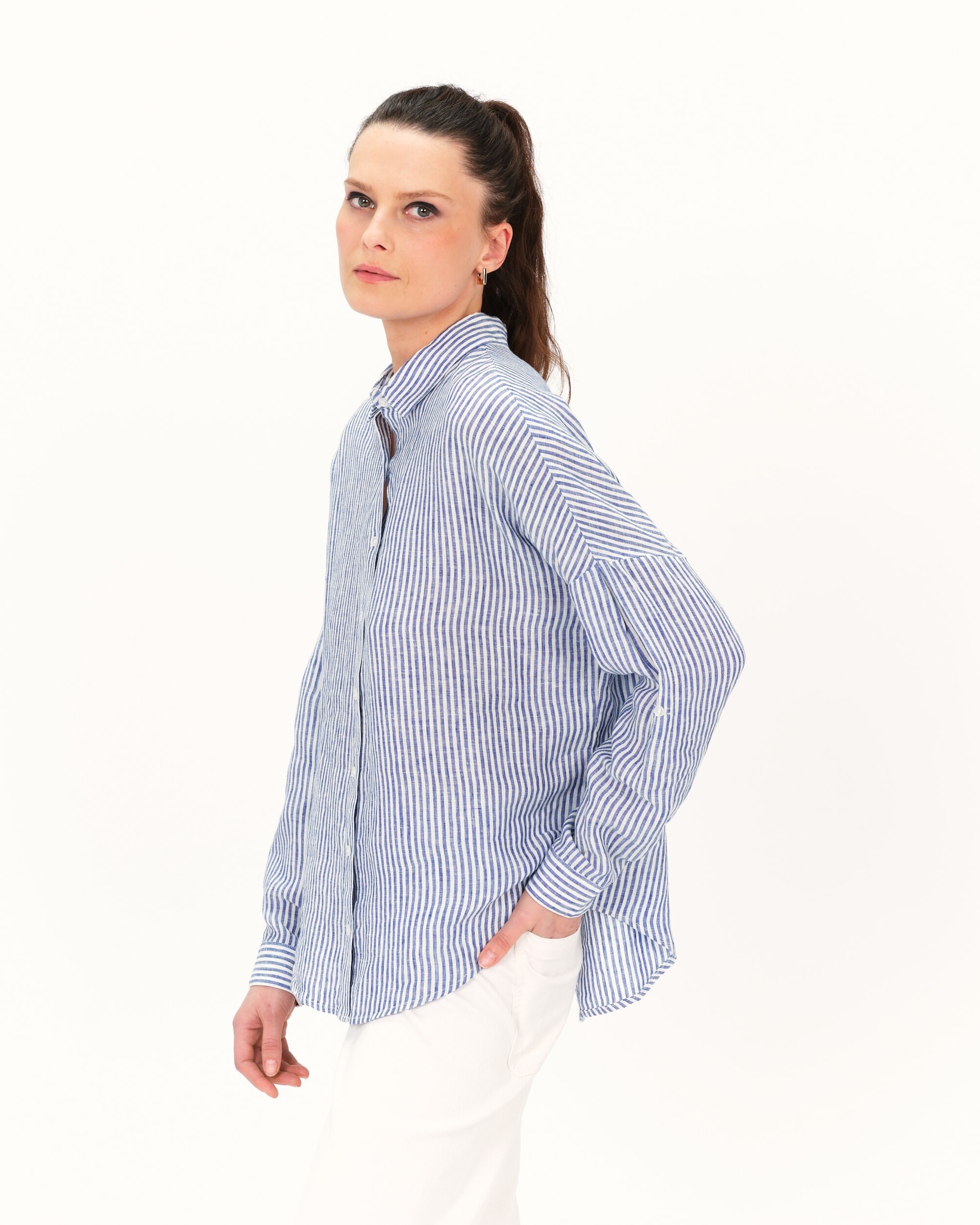 Caroll - Camisa de mujer con estampado de rayas en lino 100%.