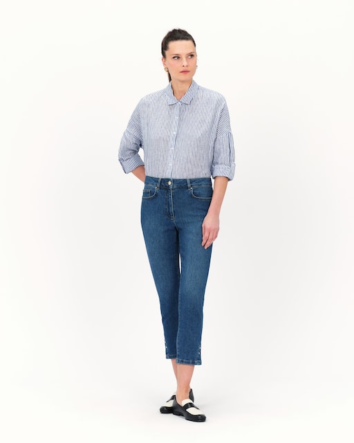 Imagen 0 de Pantalón vaquero de mujer de corte slim estilo 7/8