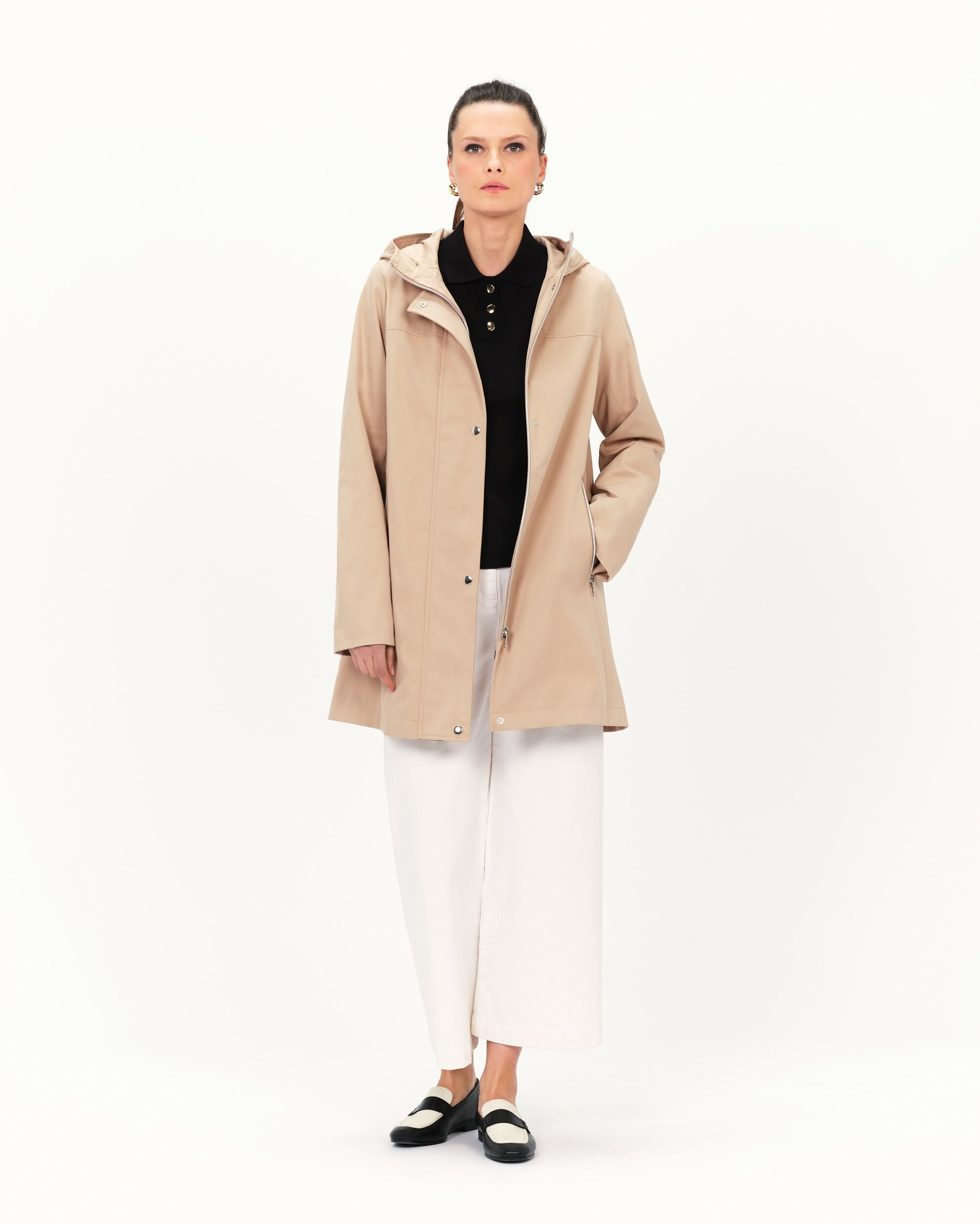 Caroll - Abrigo de mujer con capucha y cremallera.