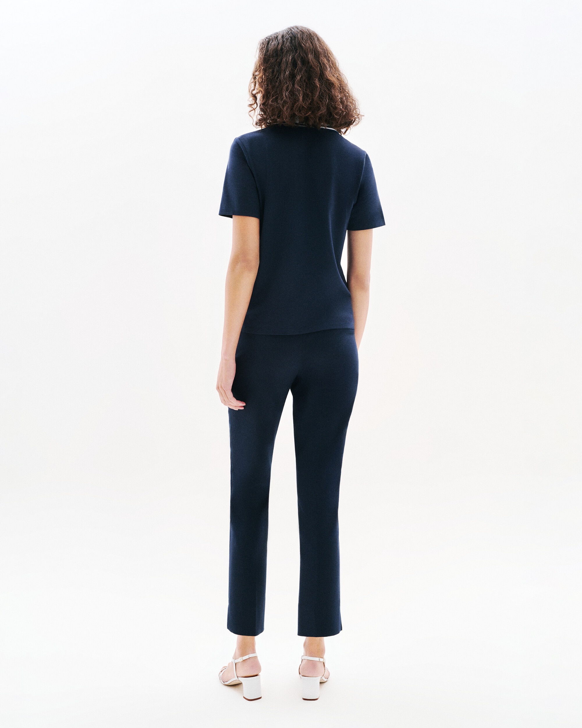 Camiseta de mujer con escote pico a contraste - Caroll - Azul marino Azul marino-2