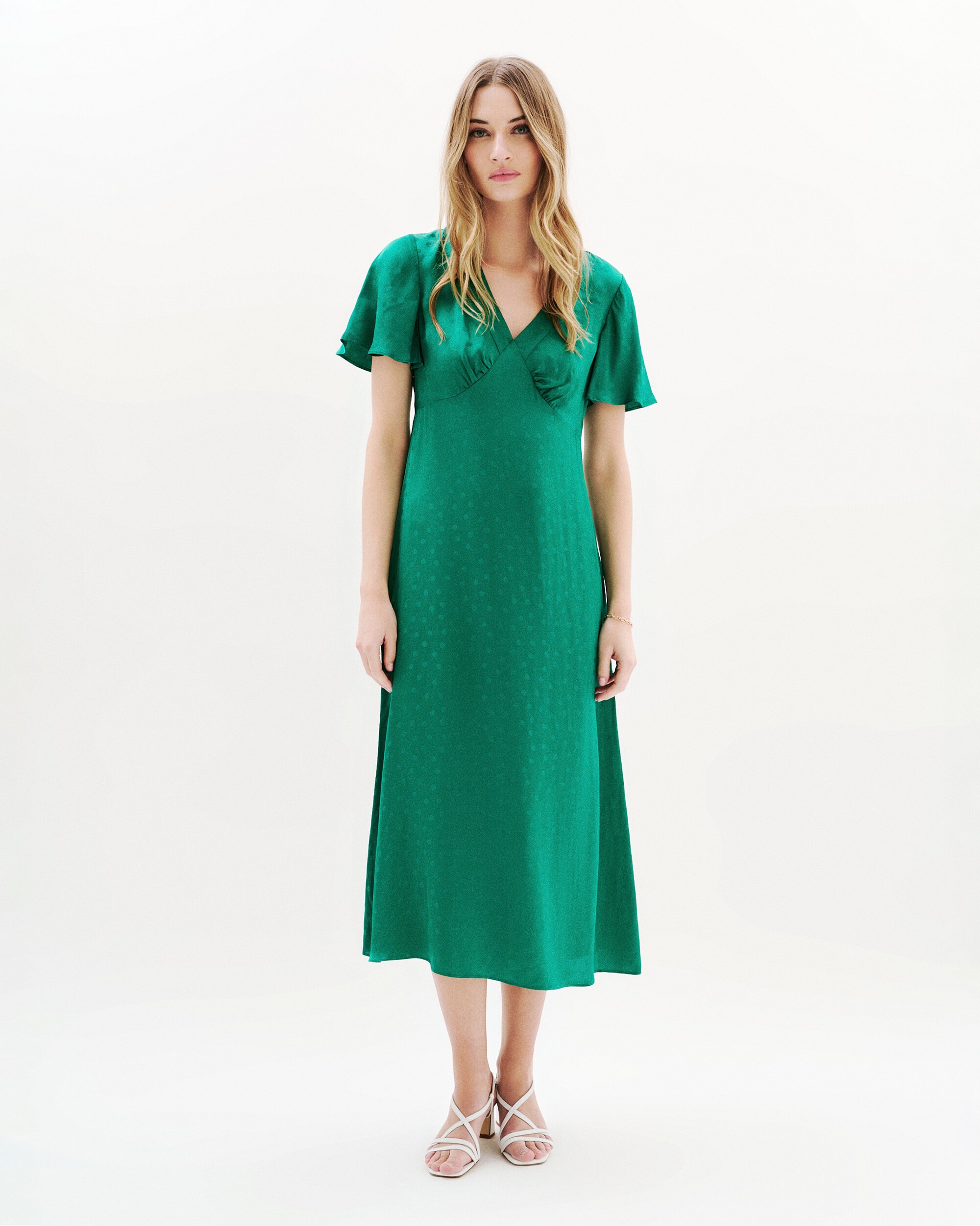 Caroll - Vestido de manga corta con micro estampado de topos.