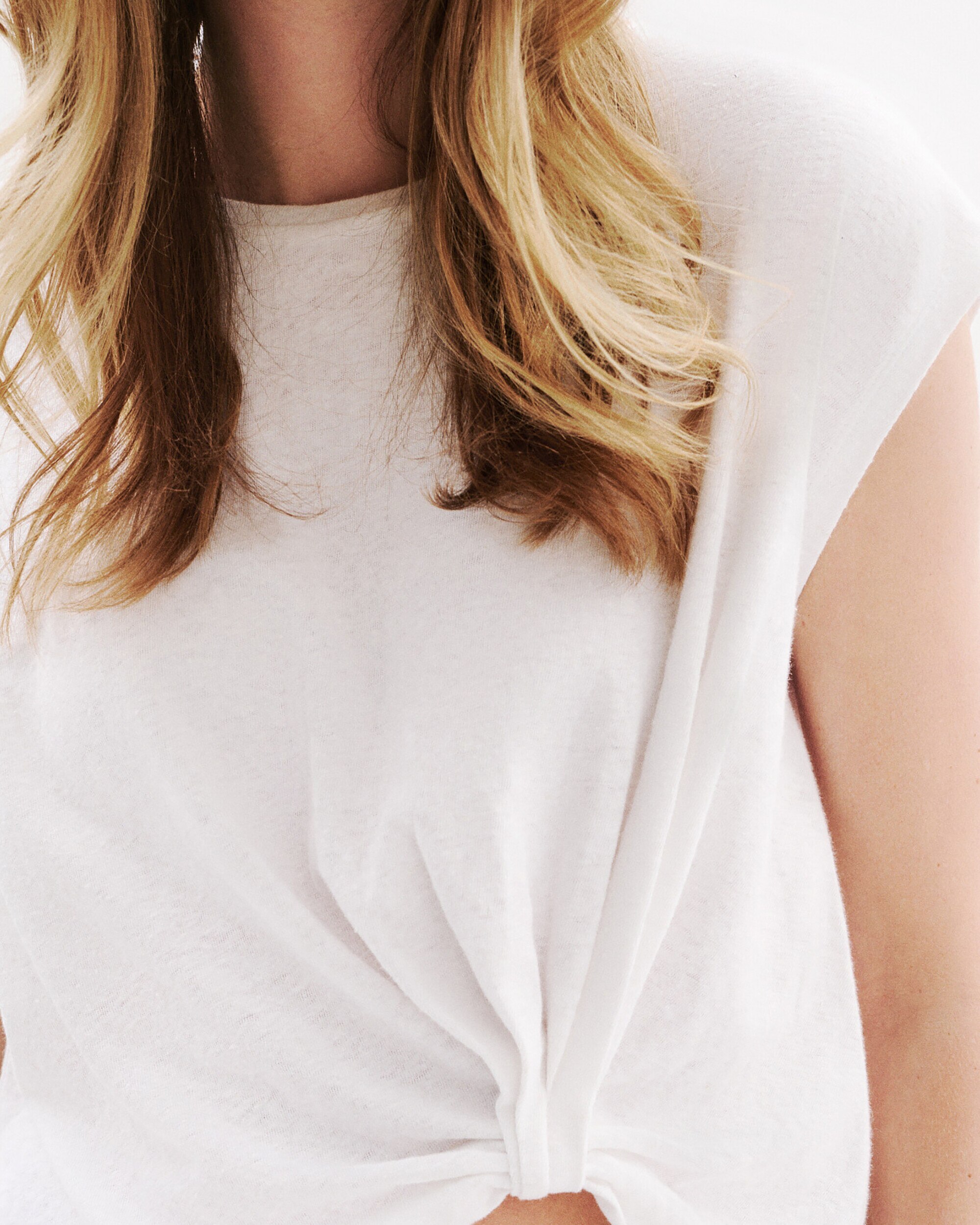 Camiseta de mujer con cuello redondo y hombros caídos - Caroll - Blanco Blanco-3