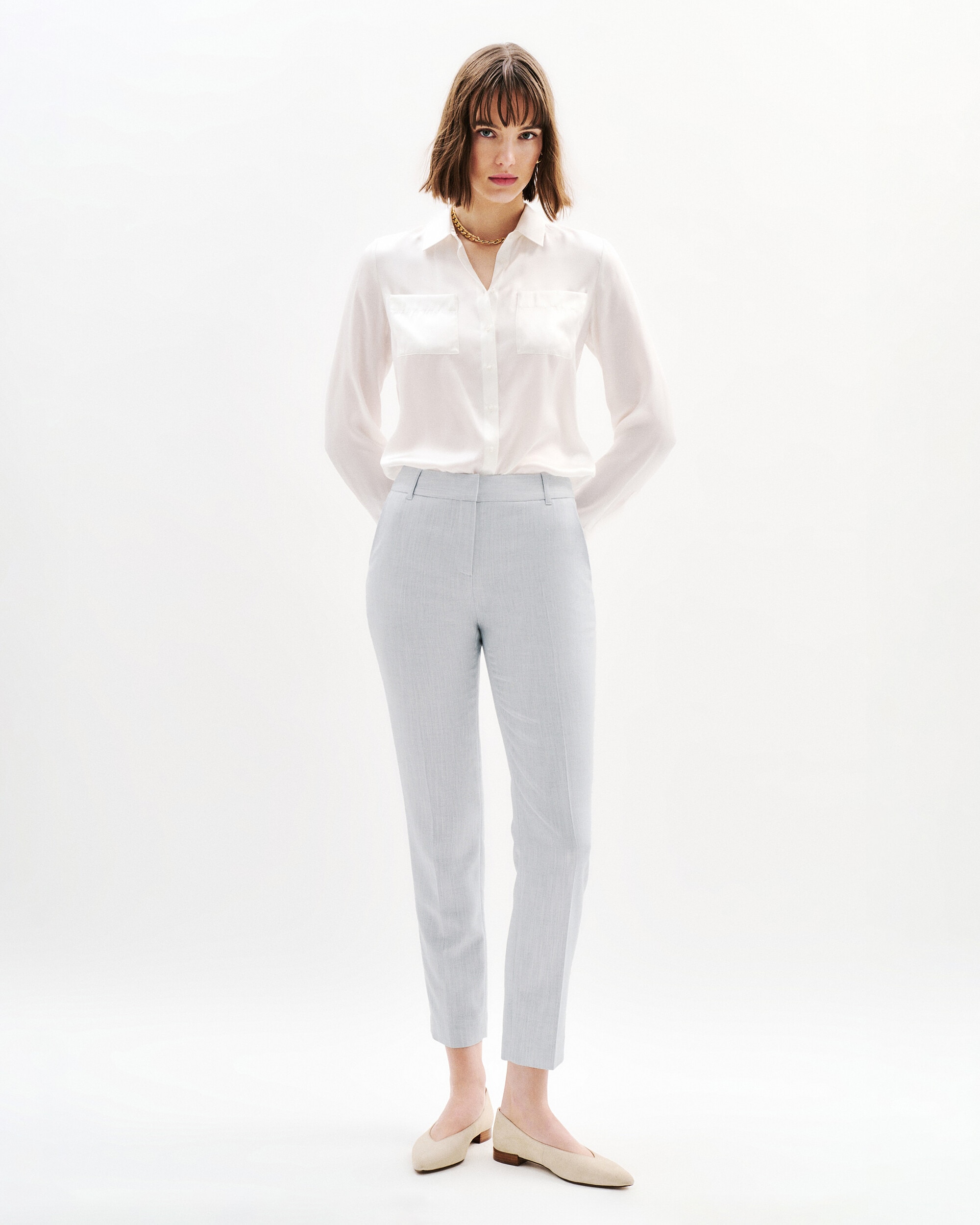 Pantalón pitillo de mujer liso con trabillas en la cintura - Caroll - Gris claro Gris claro-1