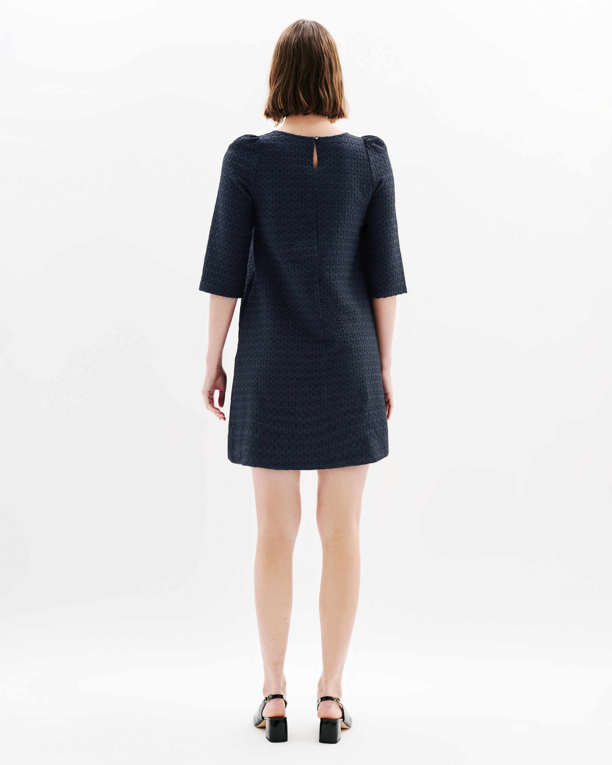 Vestido corto con manga francesa y escote barco - Caroll - Azul marino Azul marino-2