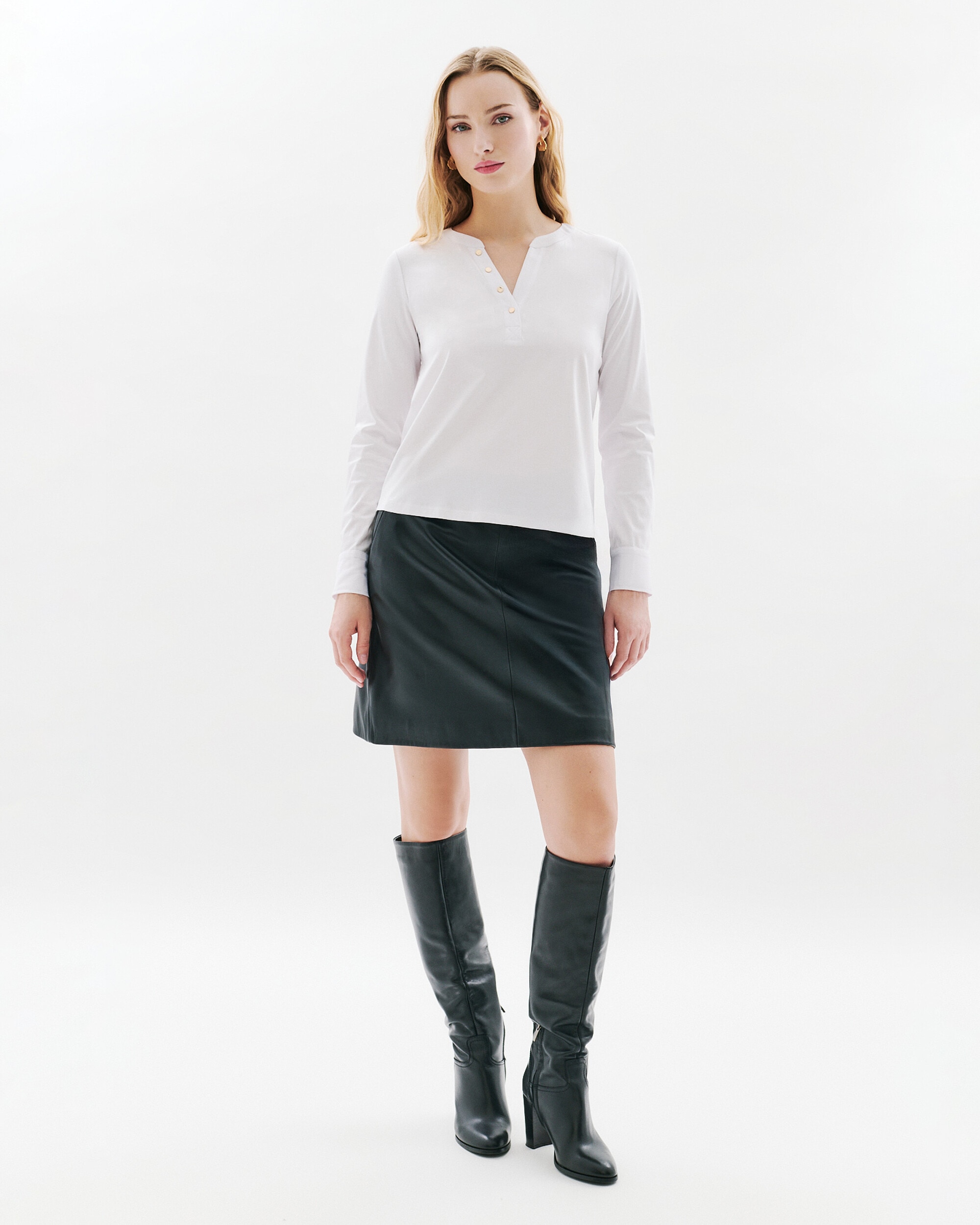 Caroll - Camiseta de mujer con manga larga y escote pico.