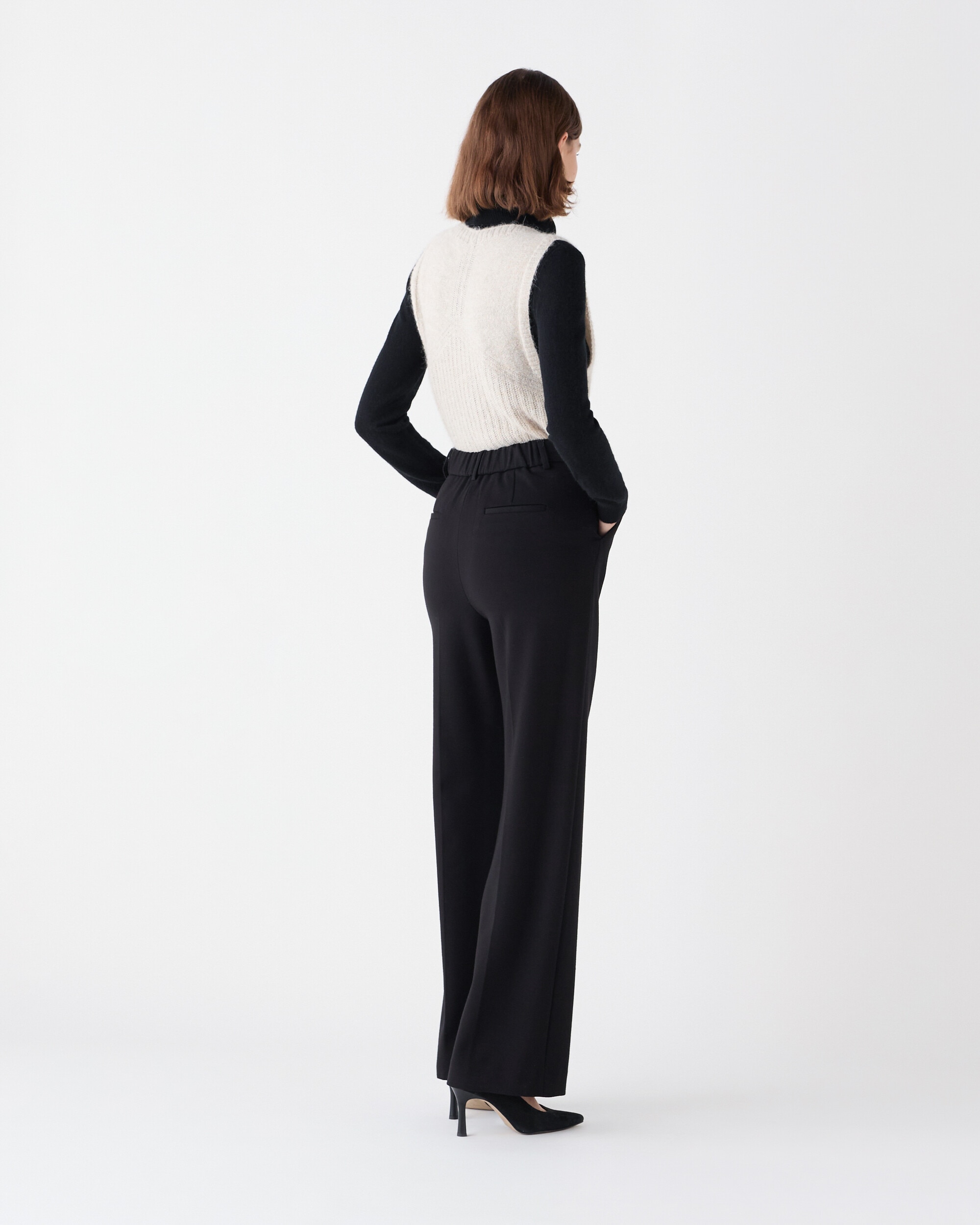 Pantalón de mujer con pinzas de corte recto - Caroll - Negro Negro-2