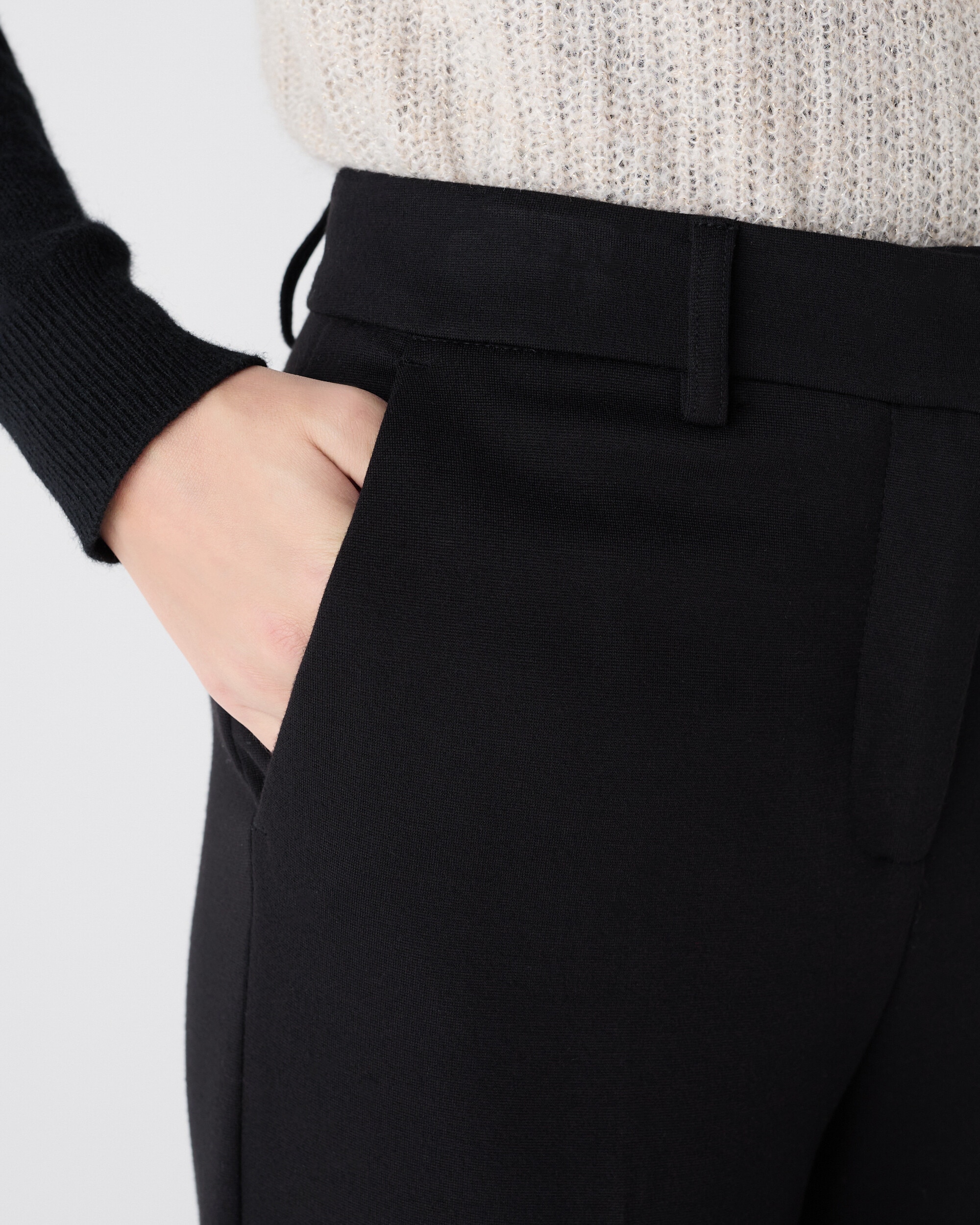 Pantalón de mujer con pinzas de corte recto - Caroll - Negro Negro-3