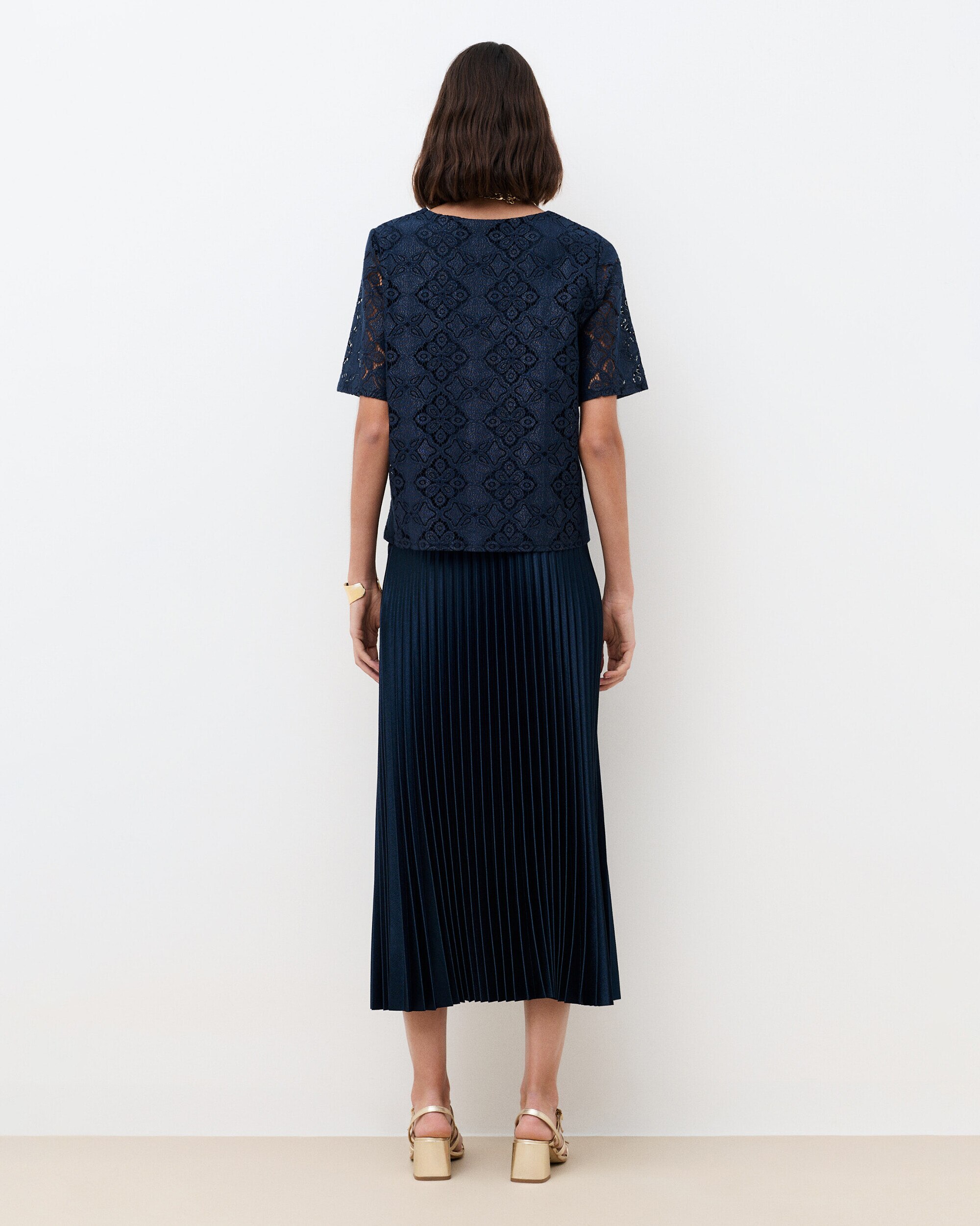 Camiseta de mujer con escote pico y efecto calado - Caroll - Azul Azul-2