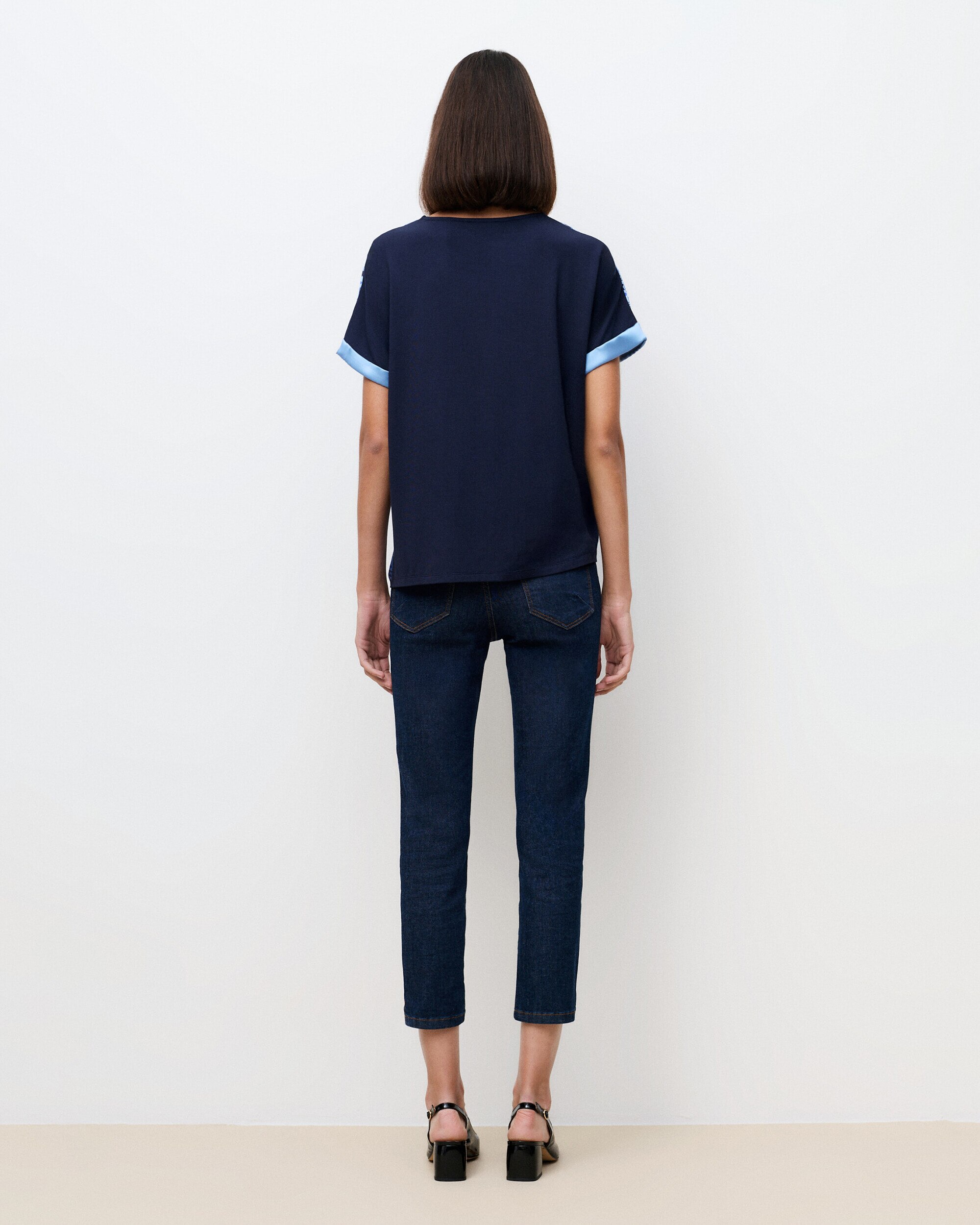 Camiseta de mujer con estampado y manga remangada - Caroll - Azul Azul-2