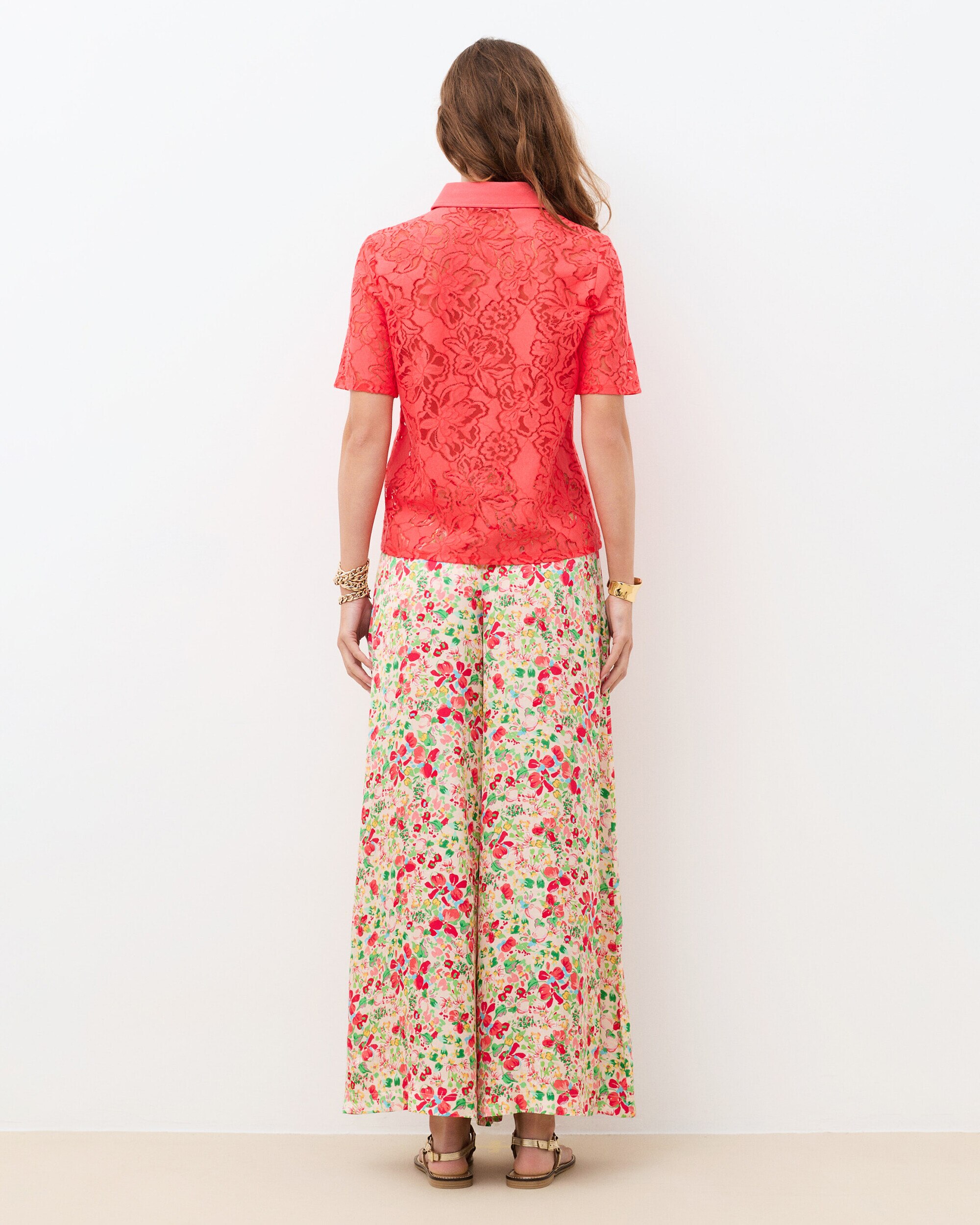 Camisa de mujer con detalles calados y manga corta - Caroll - Rojo Rojo-2