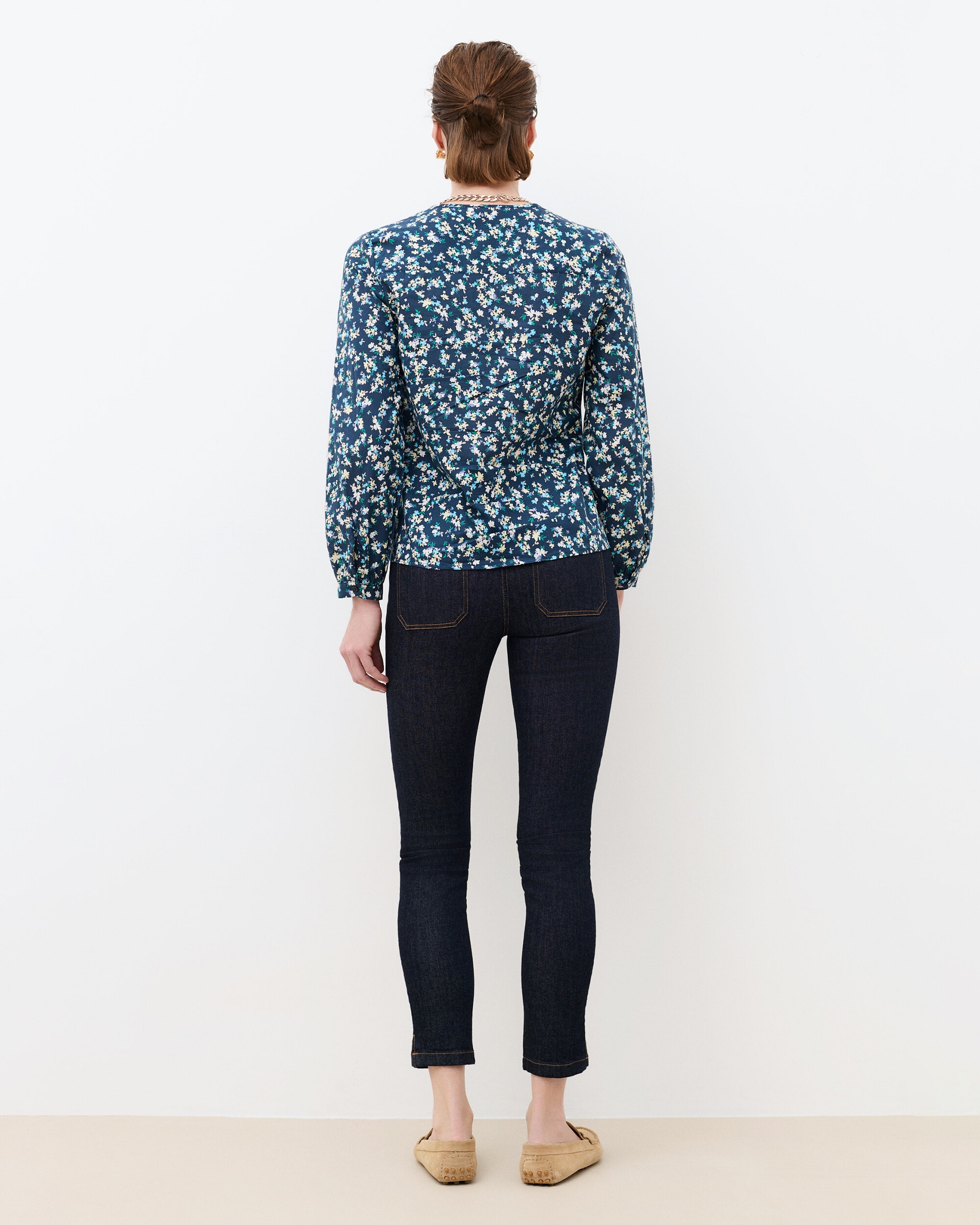 Camisa de mujer de mujer con estampado floral y cuello mao - Caroll - Azul / Blanco Azul / Blanco-2