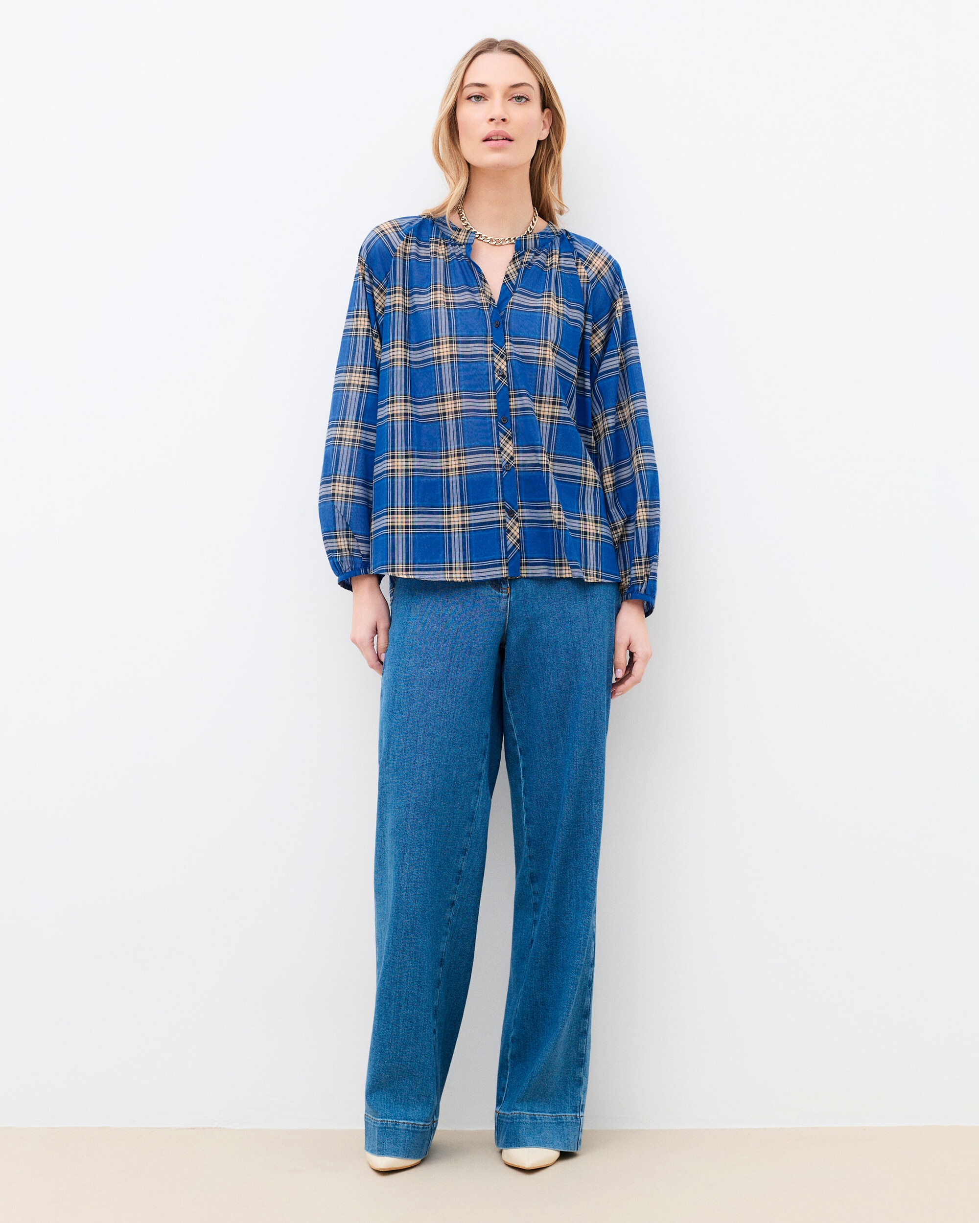 Caroll - Camisa de mujer de mujer con estampado tartán y cuello mao.