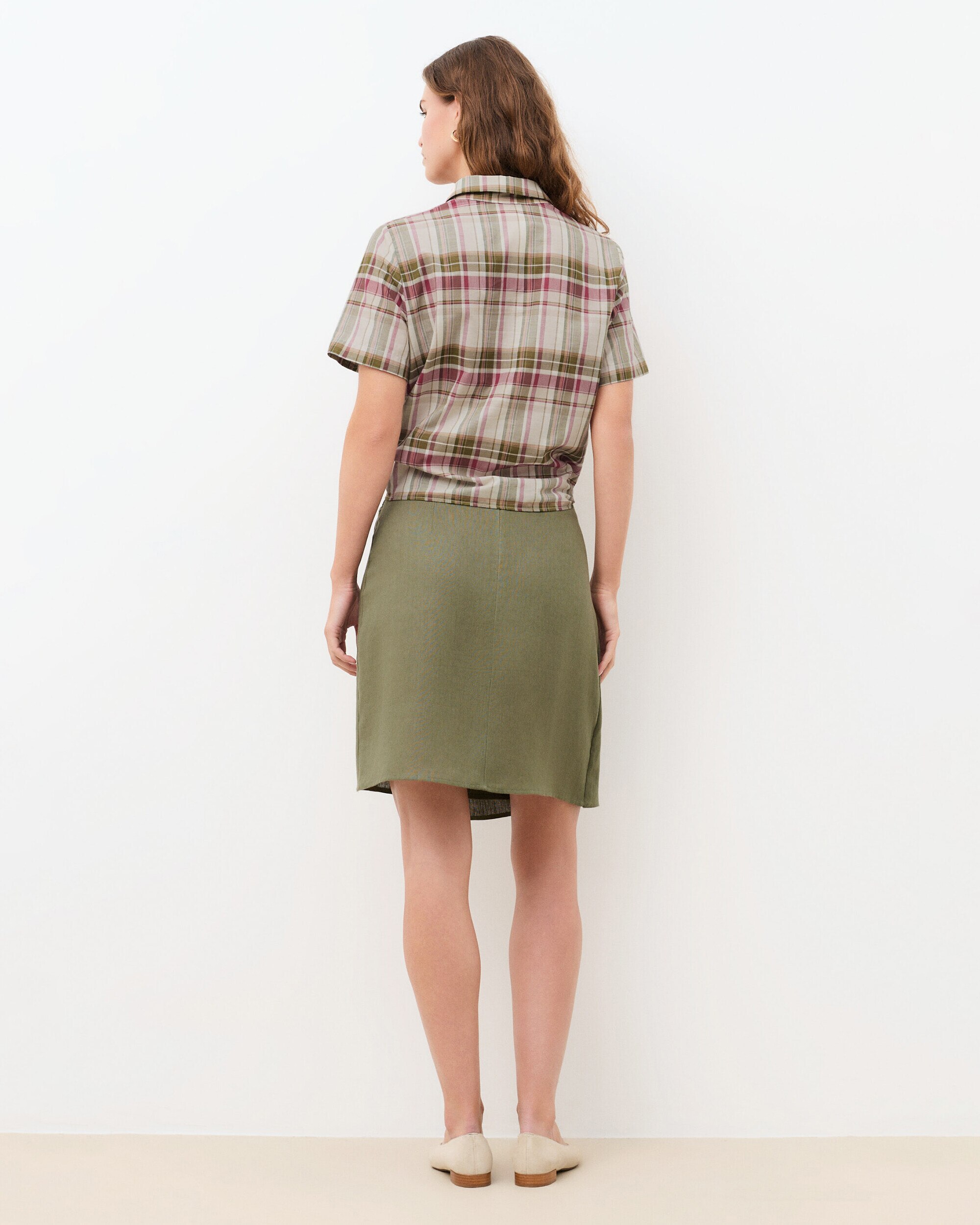 Camisa de mujer con estampado tartan y manga corta - Caroll - Verde militar Verde militar-2