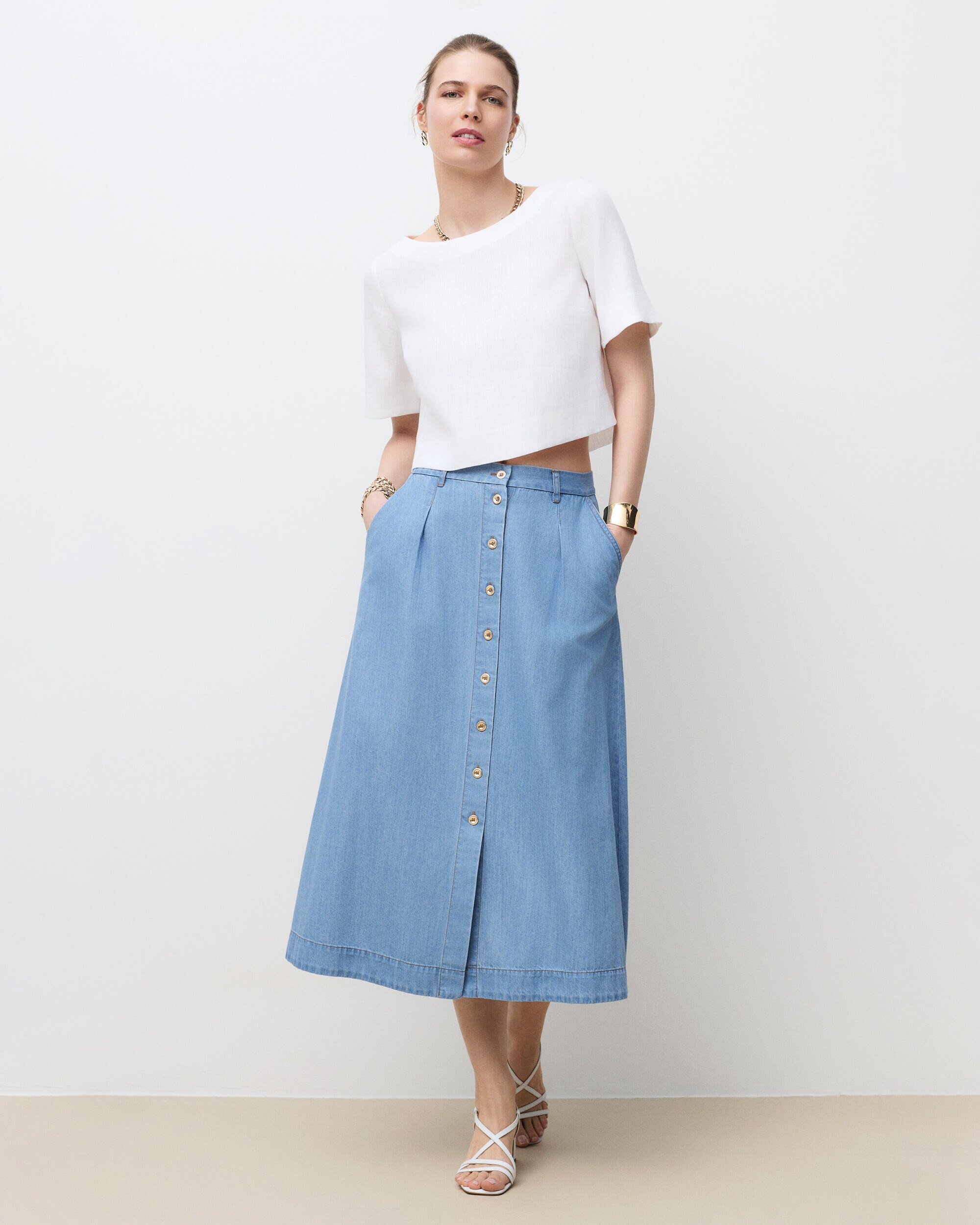 Blusa de mujer con manga corta y corte crop en lino 100% - Caroll - Blanco Blanco-1