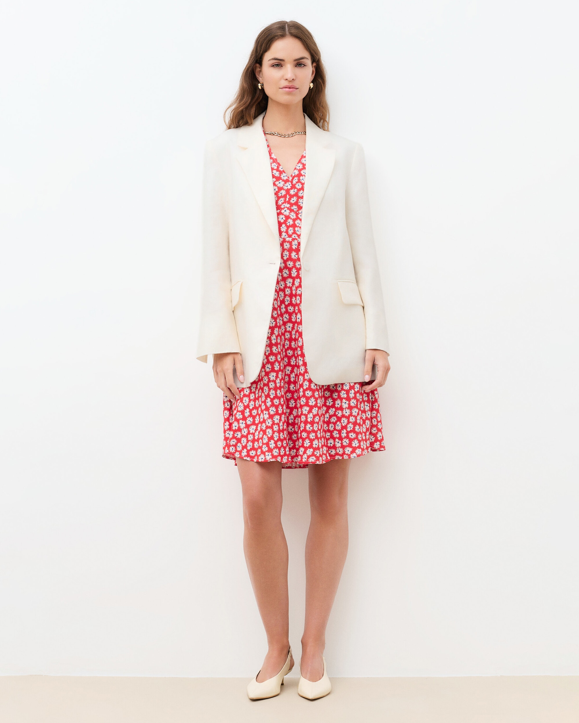 Caroll - Blazer de mujer con bolsillos italianos en lino.