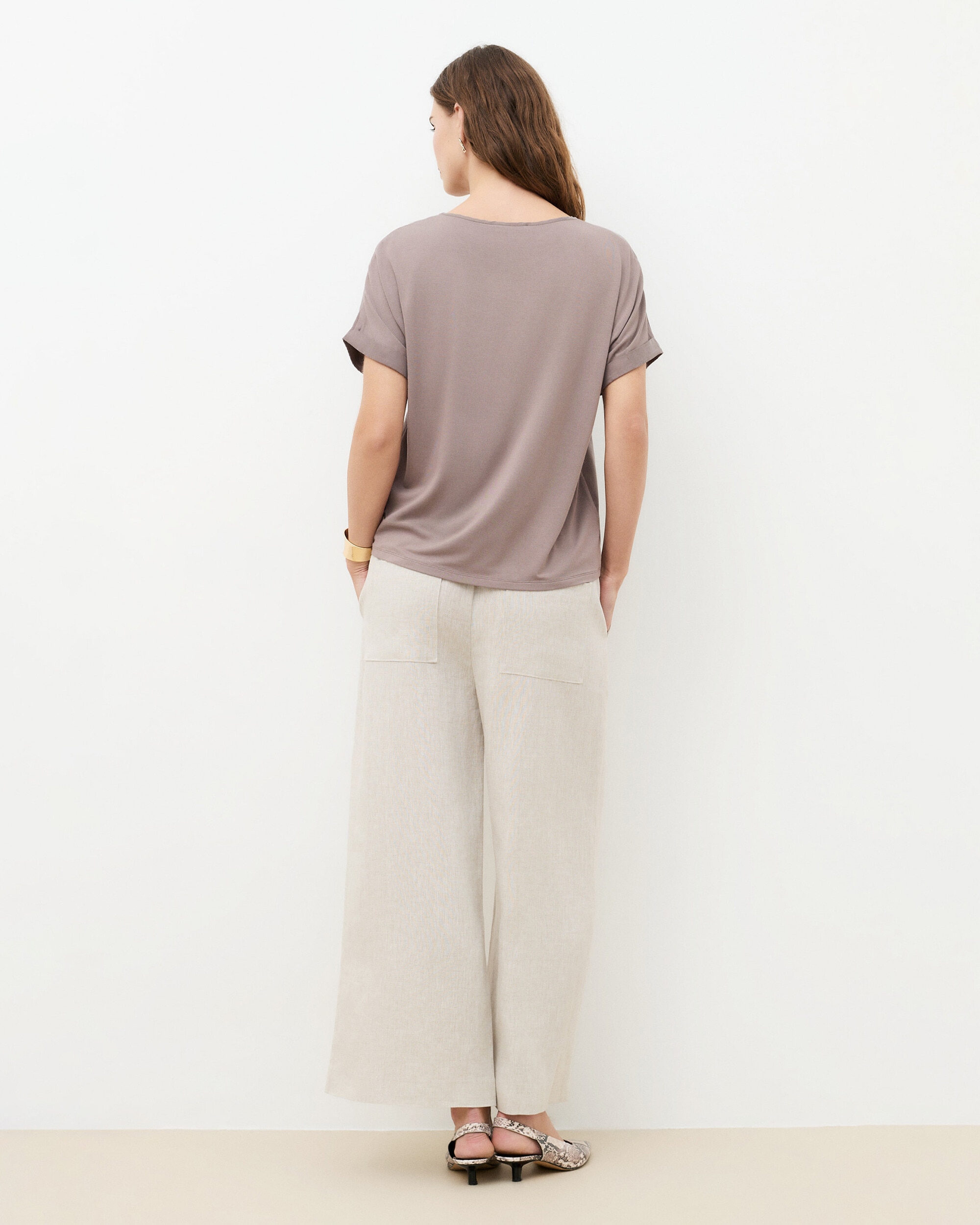 Camiseta de mujer con manga corta remangada y escote redondo - Caroll - Marrón Marrón-2