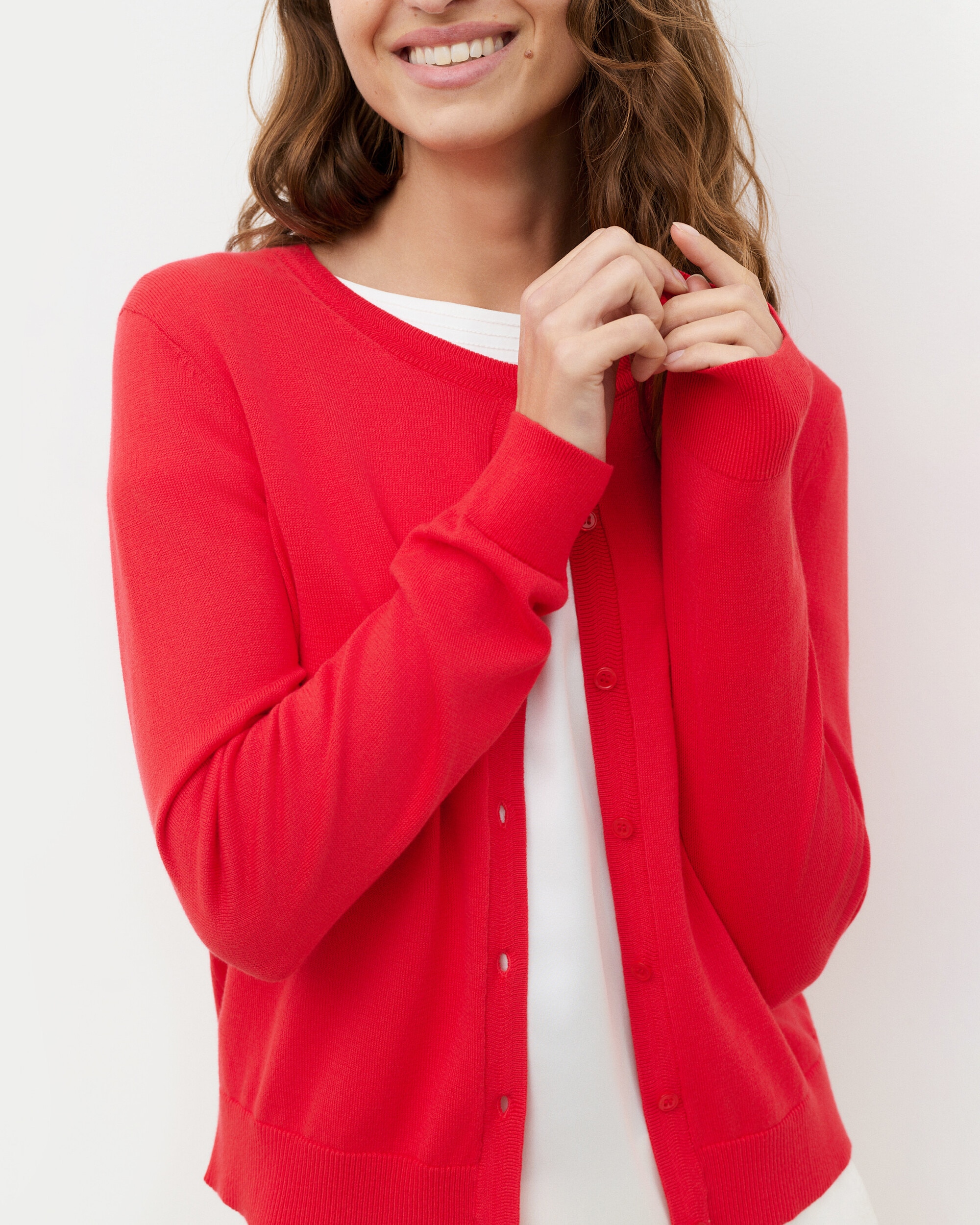 Cárdigan de mujer en punto fino con botones a tono - Caroll - Rojo Rojo-3