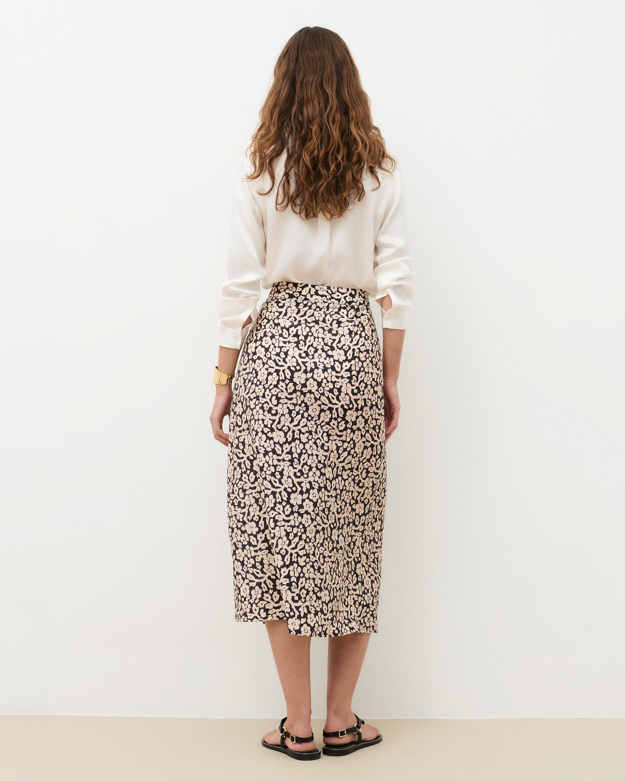 Falda larga con estampado floral y cierre cremallera - Caroll - Negro Negro-2