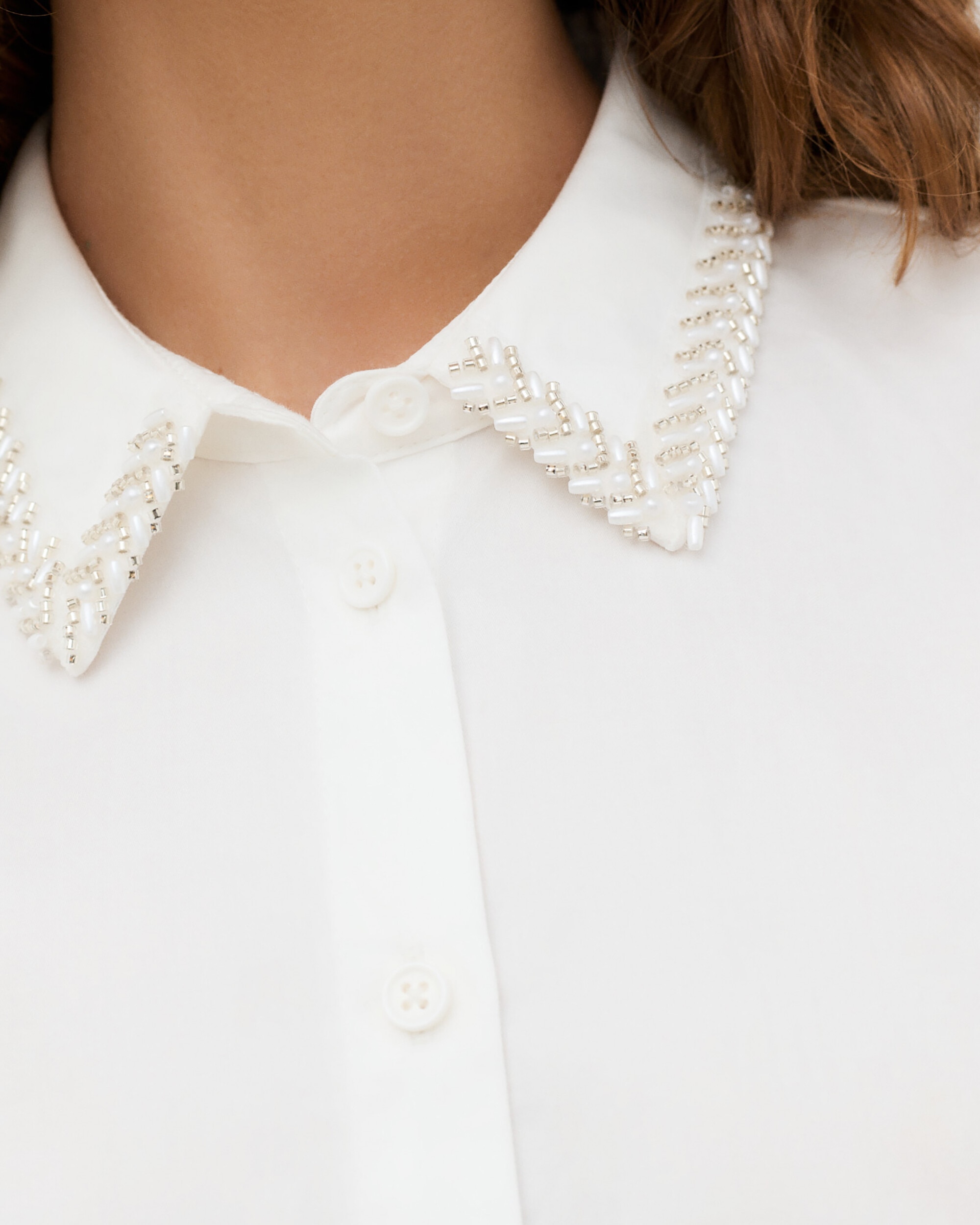 Camisa de mujer sin mangas con cuello con pedreria - Caroll - Blanco Blanco-3