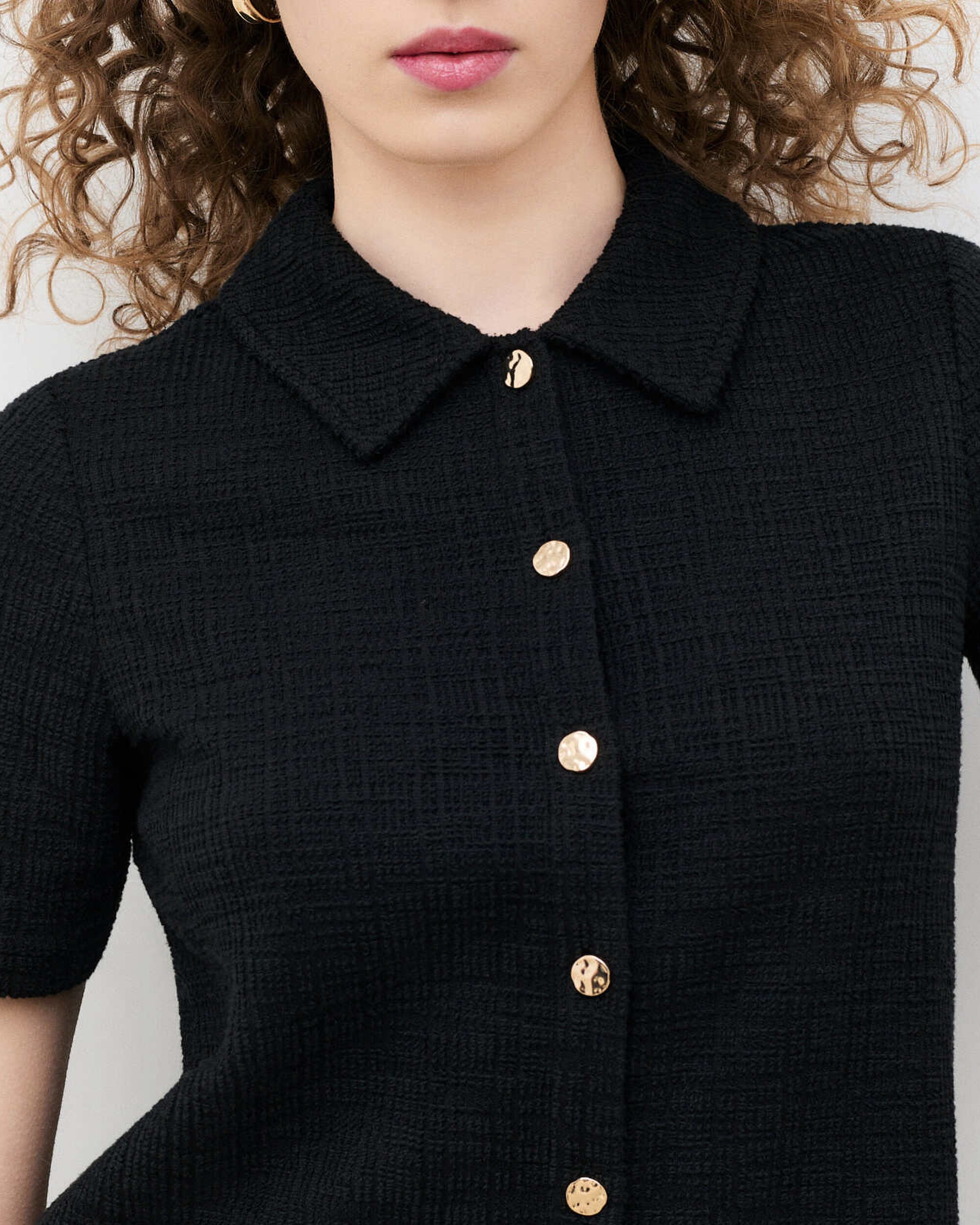 Camiseta de mujer con cuello camisero - Caroll - Negro Negro-3