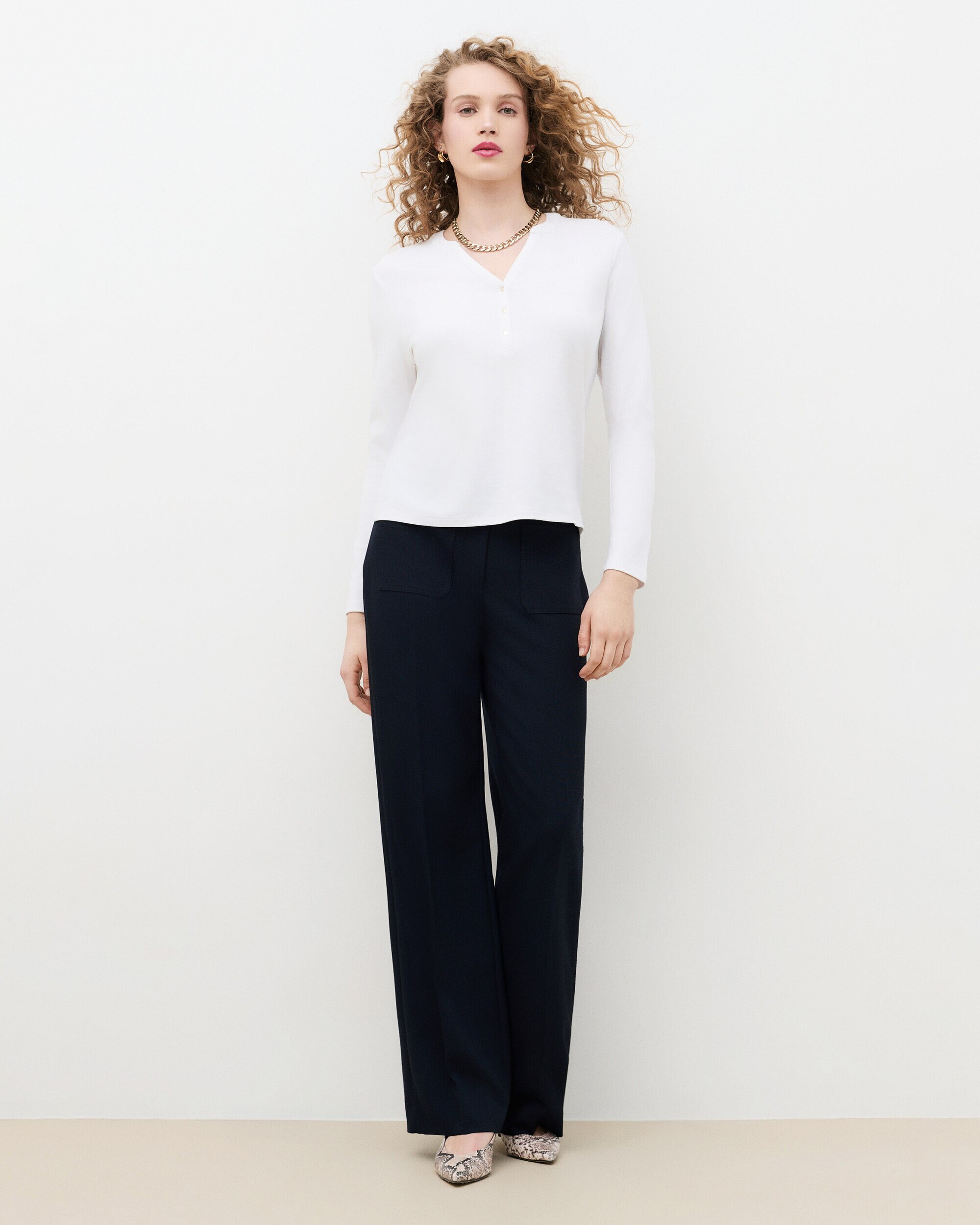 Camiseta de mujer con escote pico - Caroll - Crudo Crudo-1