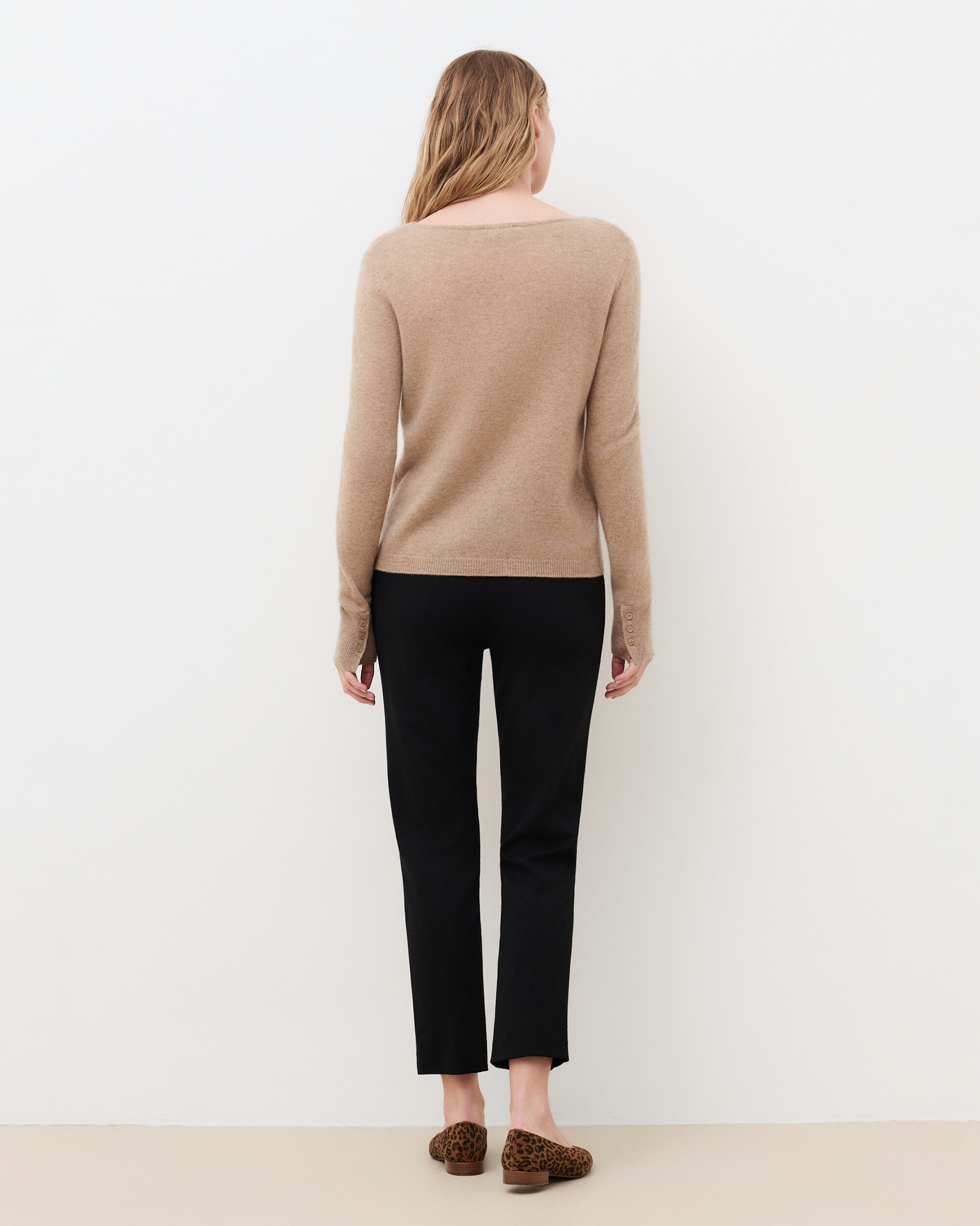 Imagen 2 de Jersey de mujer con cuello redondo en cashmere 100% - Marrón claro Marrón claro