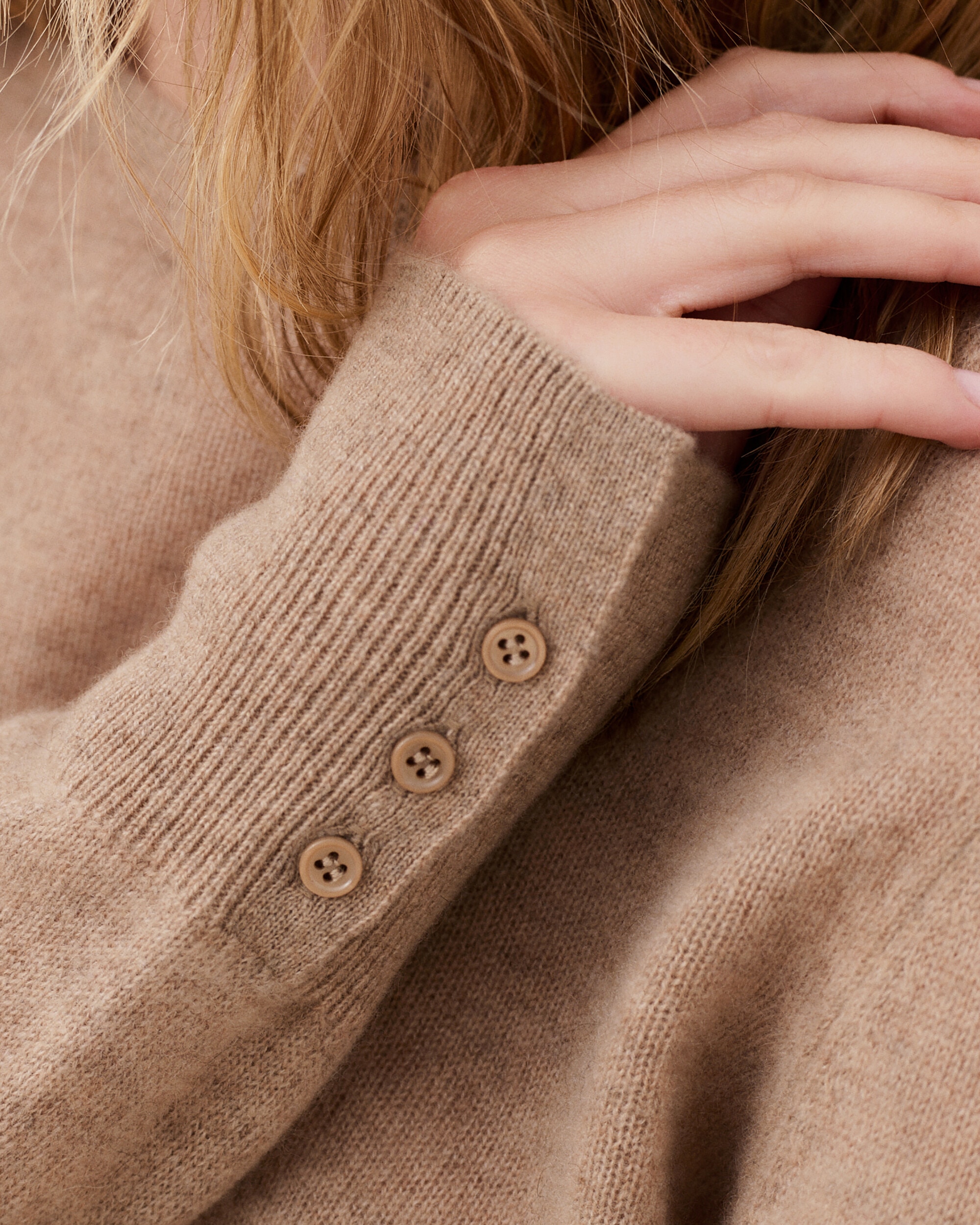 Imagen 3 de Jersey de mujer con cuello redondo en cashmere 100% - Marrón claro Marrón claro