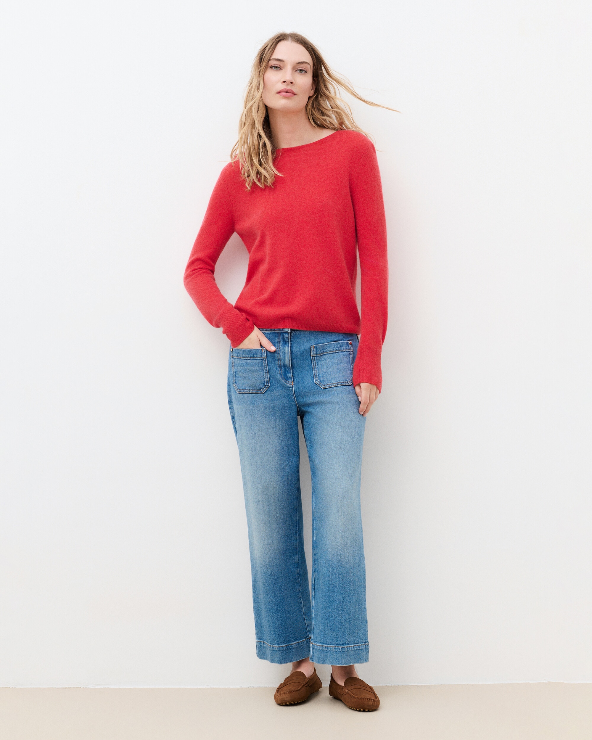 Imagen 1 de Jersey de mujer con cuello redondo en cashmere 100% Coral