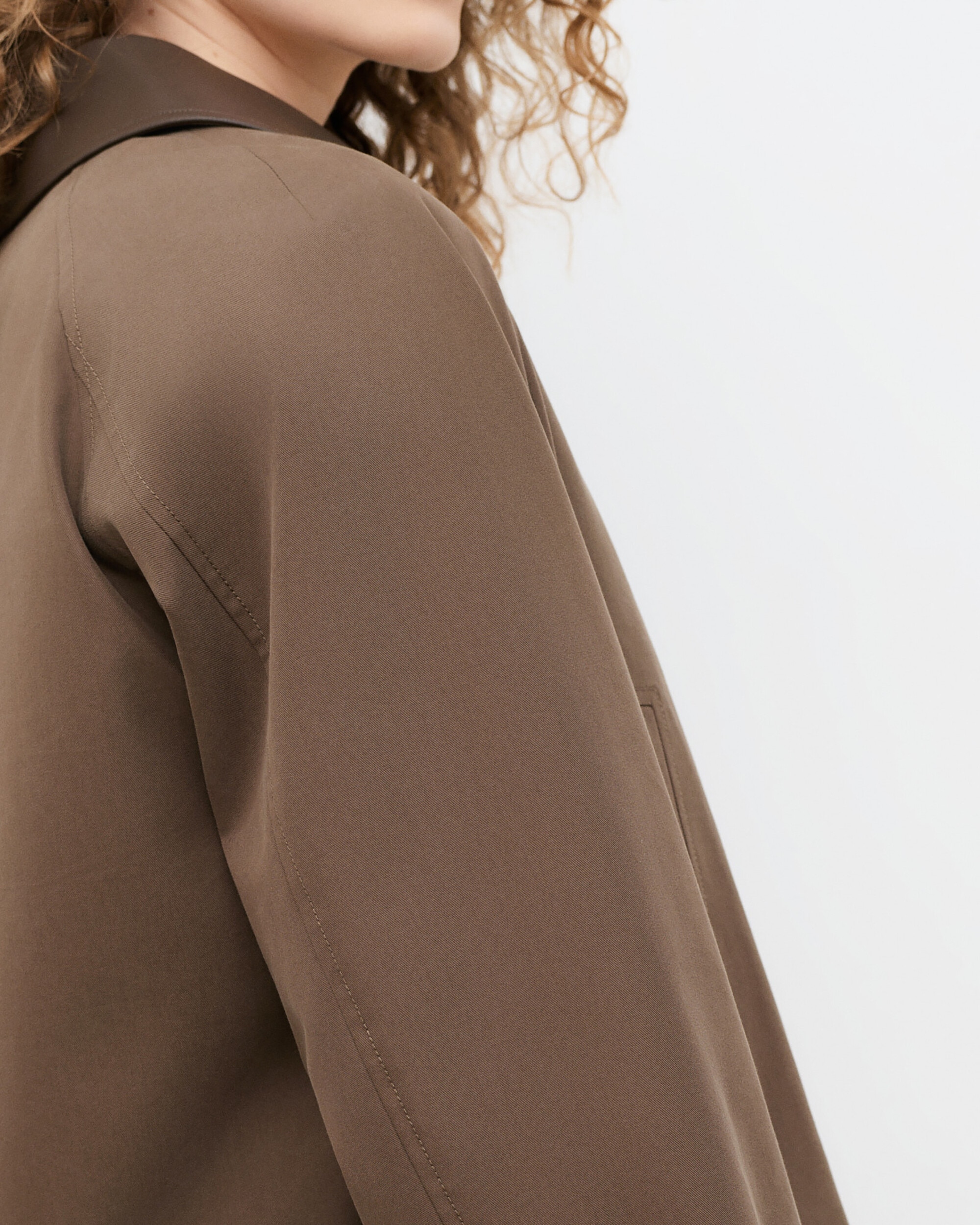Gabardina de mujer corte crop con capucha - Caroll - Marrón Marrón-3