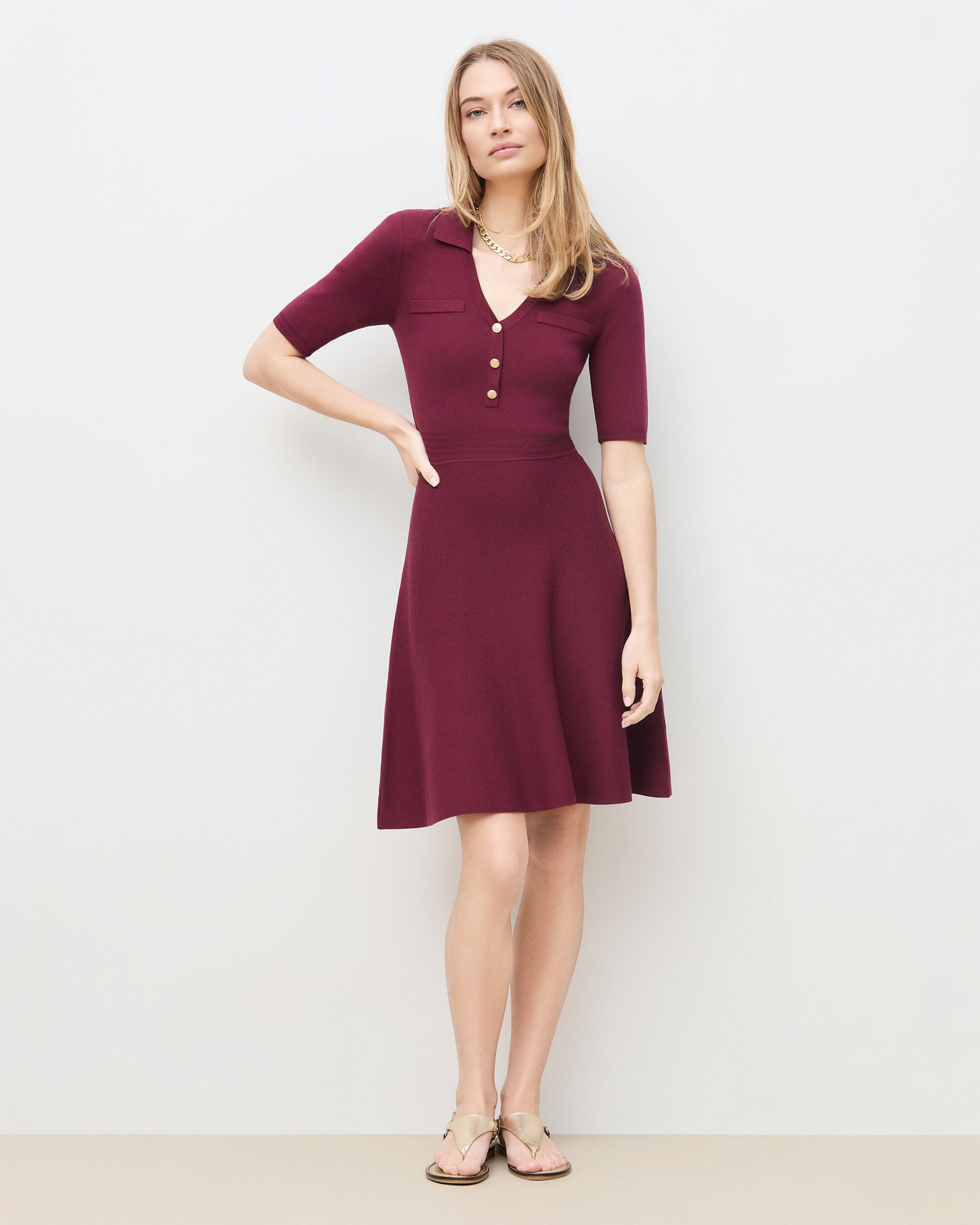 Vestido corto con escote pico - Caroll - Burdeos Burdeos-1