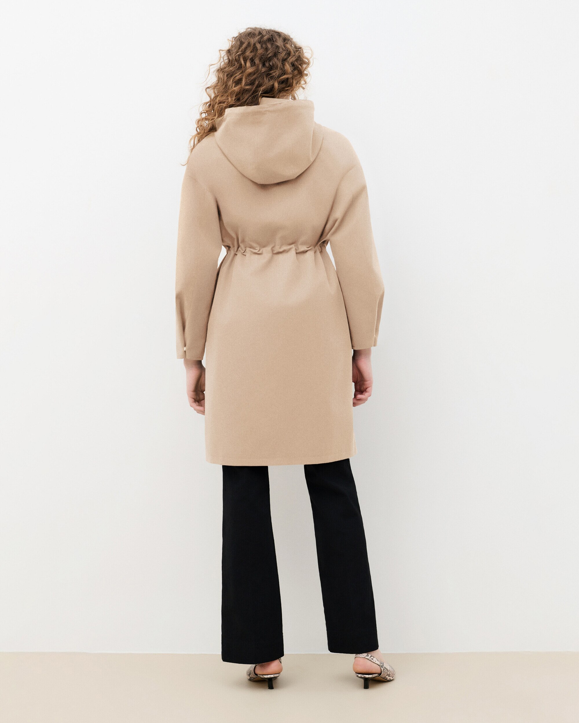 Gabardina de mujer con capucha - Caroll - Camel Camel-2