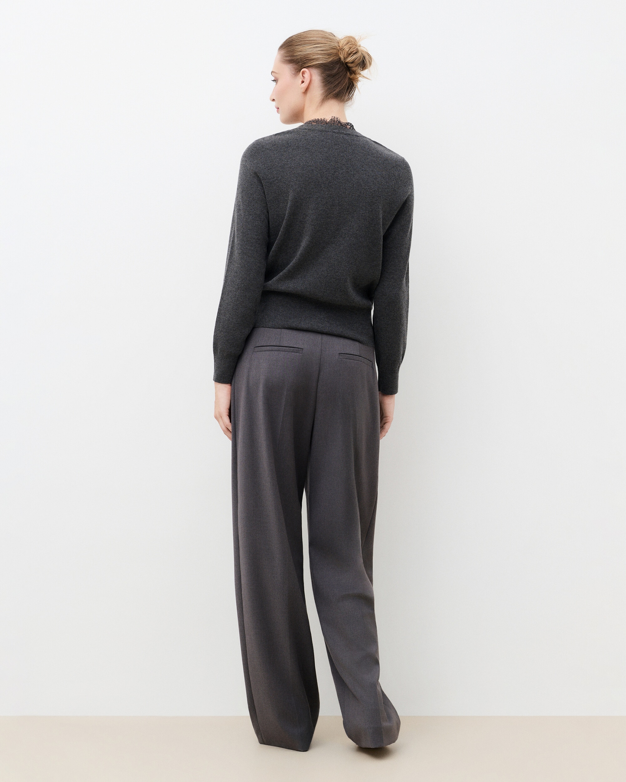 Cárdigan de mujer en lana con detalles de encaje - Caroll - Gris Gris-2