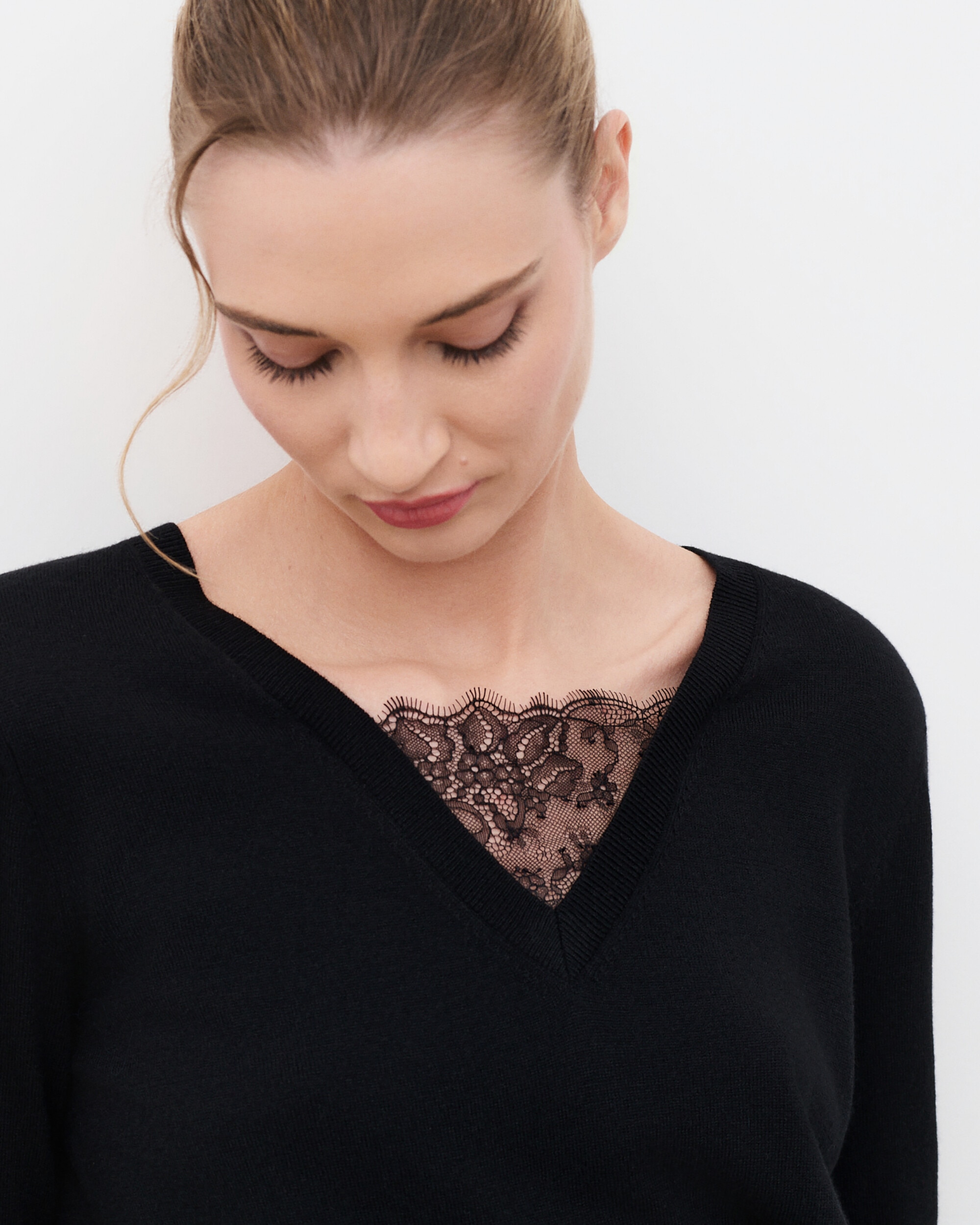 Jersey de mujer con detalle de encaje en lana - Caroll - Negro Negro-3