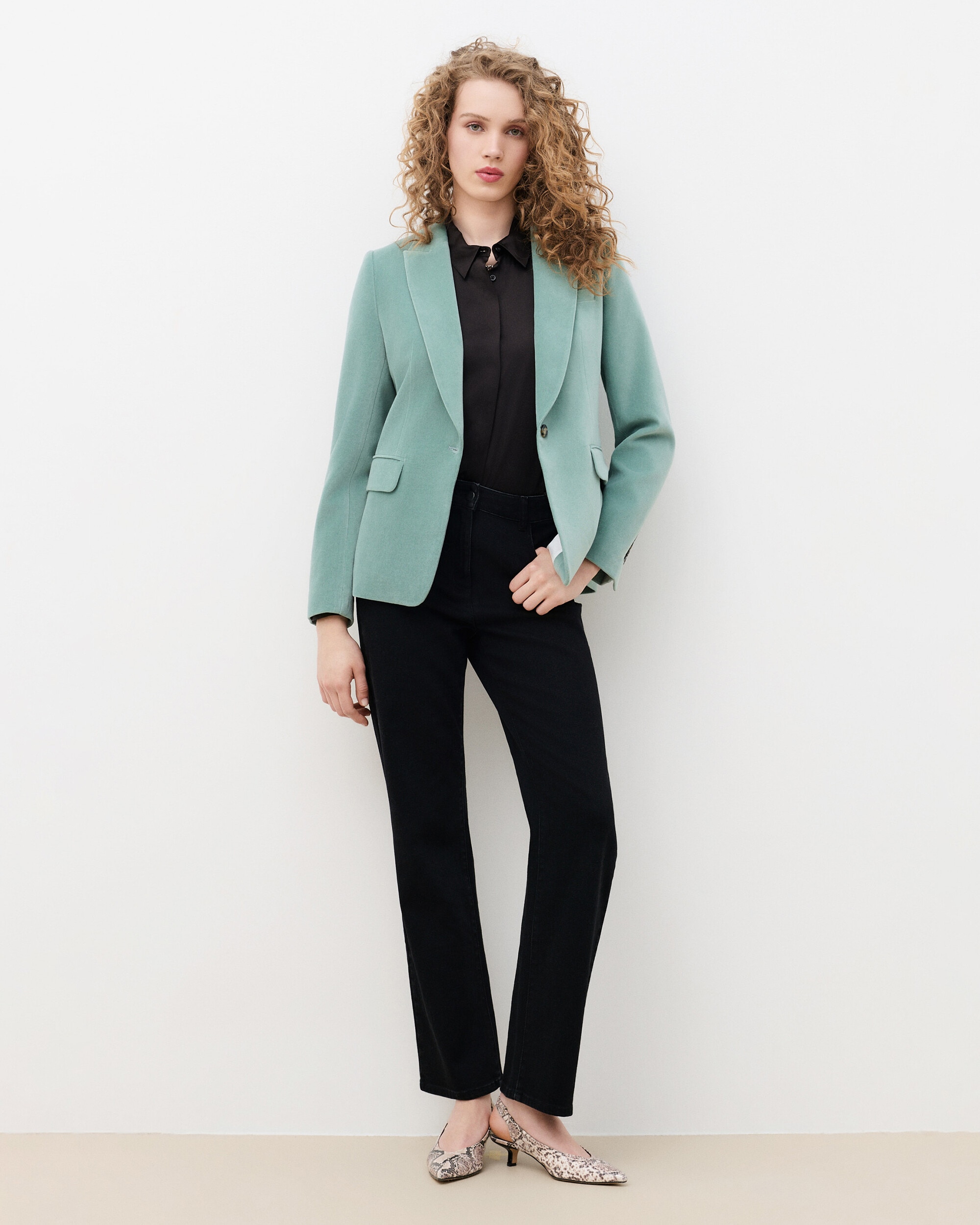 Blazer de mujer con botones en terciopelo de algodón - Caroll - Verde menta Verde menta-1