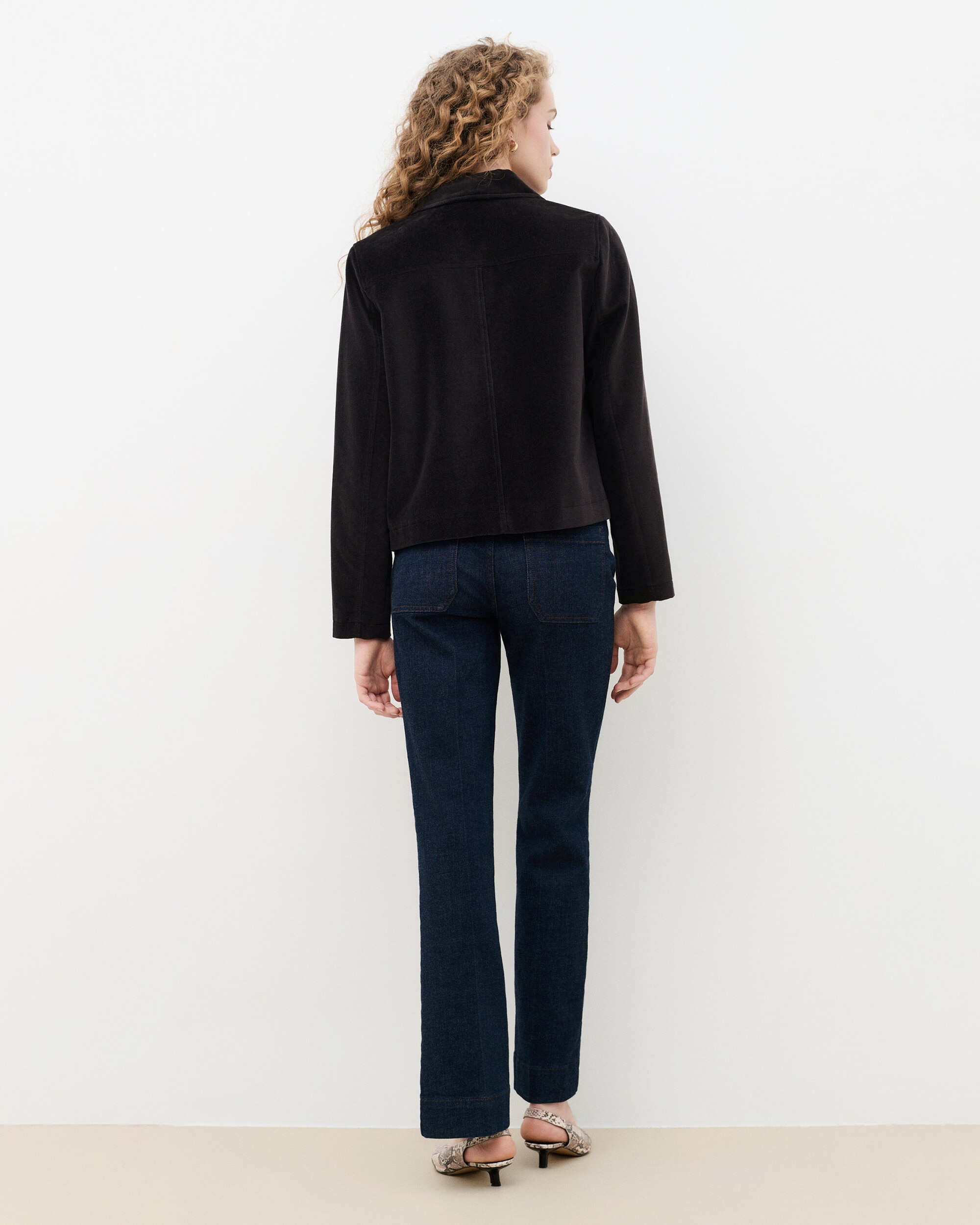 Blazer de mujer con corte cropped - Caroll - Negro Negro-2