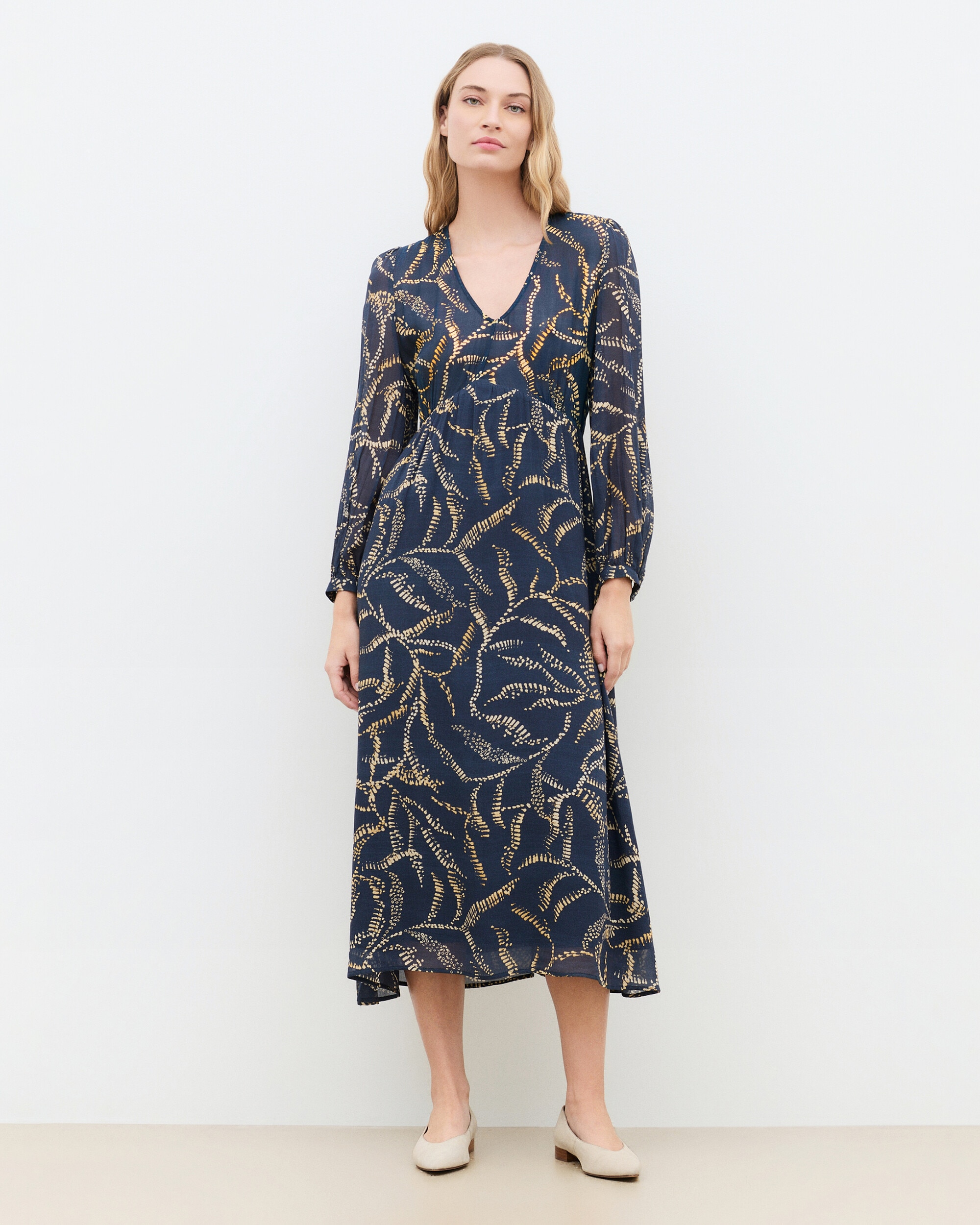 Imagen 0 de Vestido midi con manga larga Azul marino