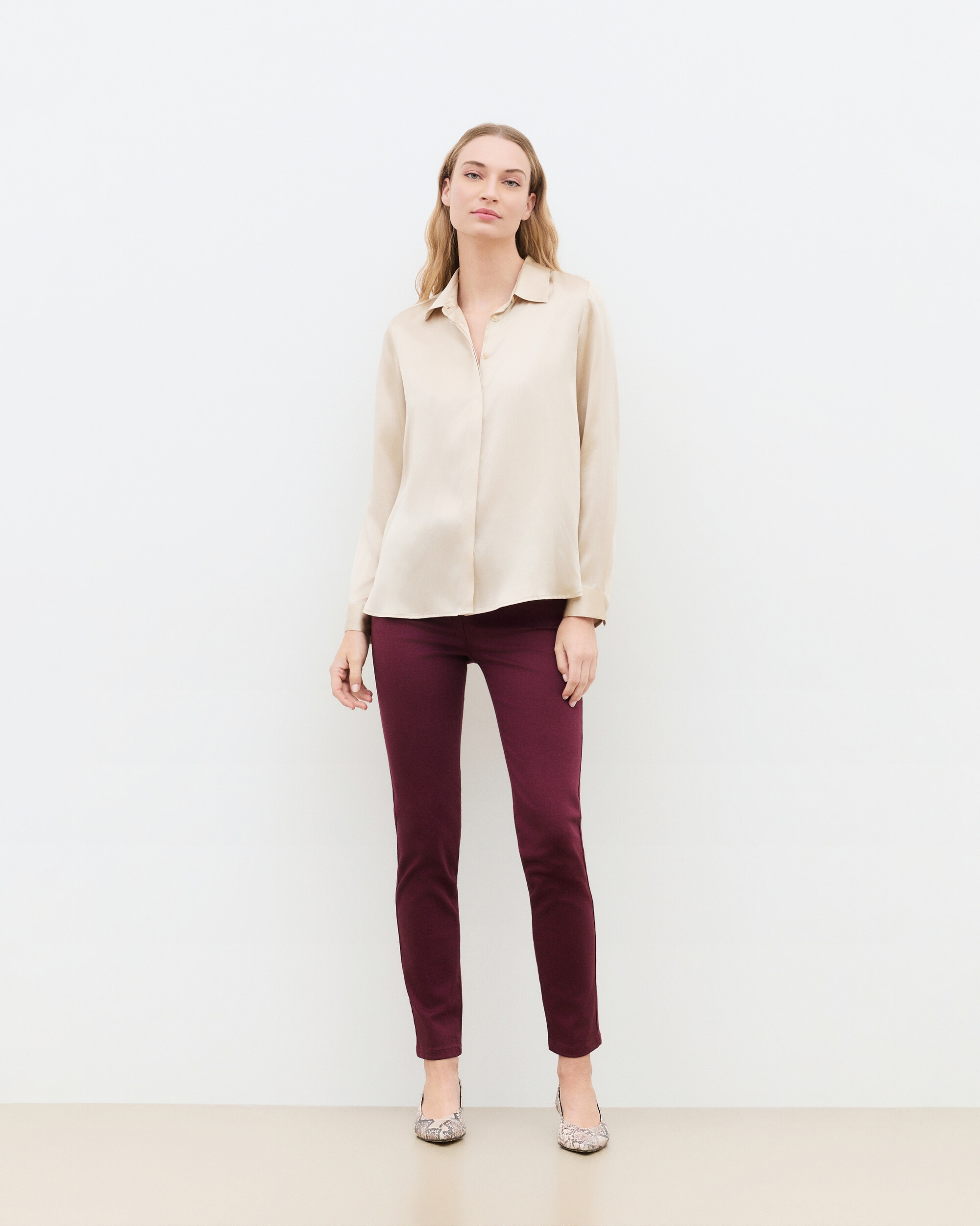 Camisa de mujer 100% seda con botones solapados - Caroll - Arena Arena-1