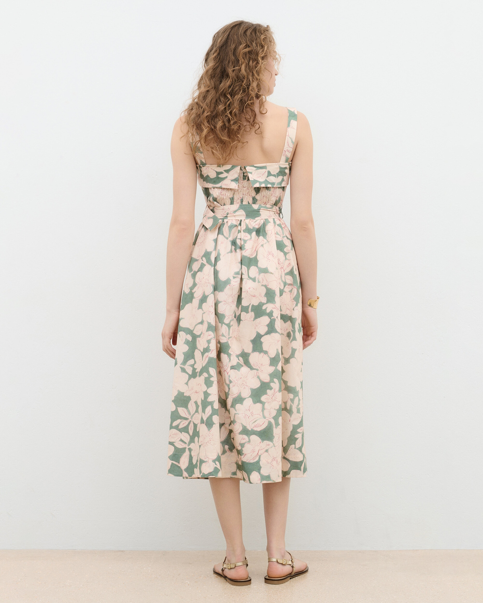 Vestido largo con escote palabra de honor y estampado floral - Caroll - Verde Verde-2