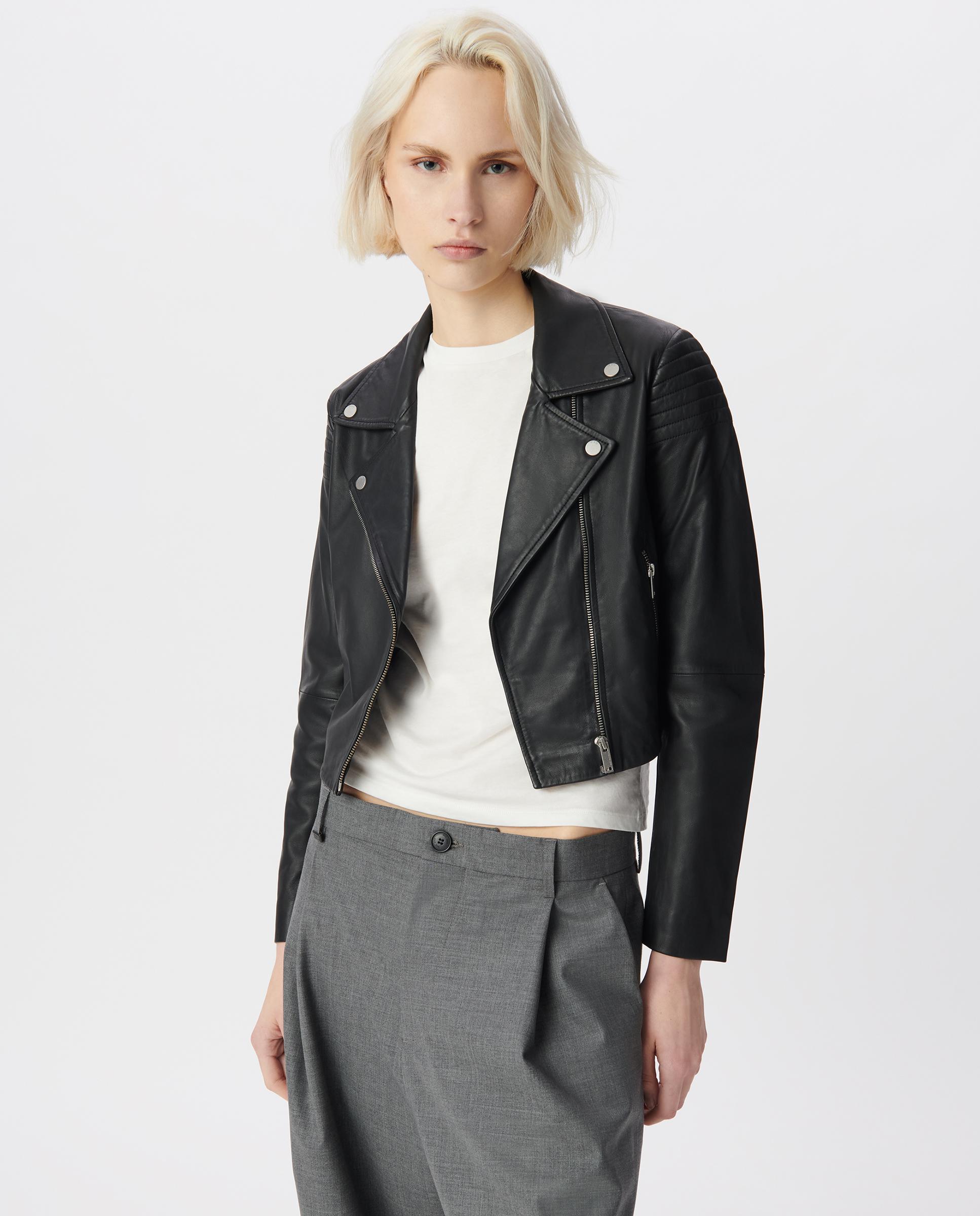 IKKS - Cazadora biker de mujer corta de cuero con hombros acolchados.