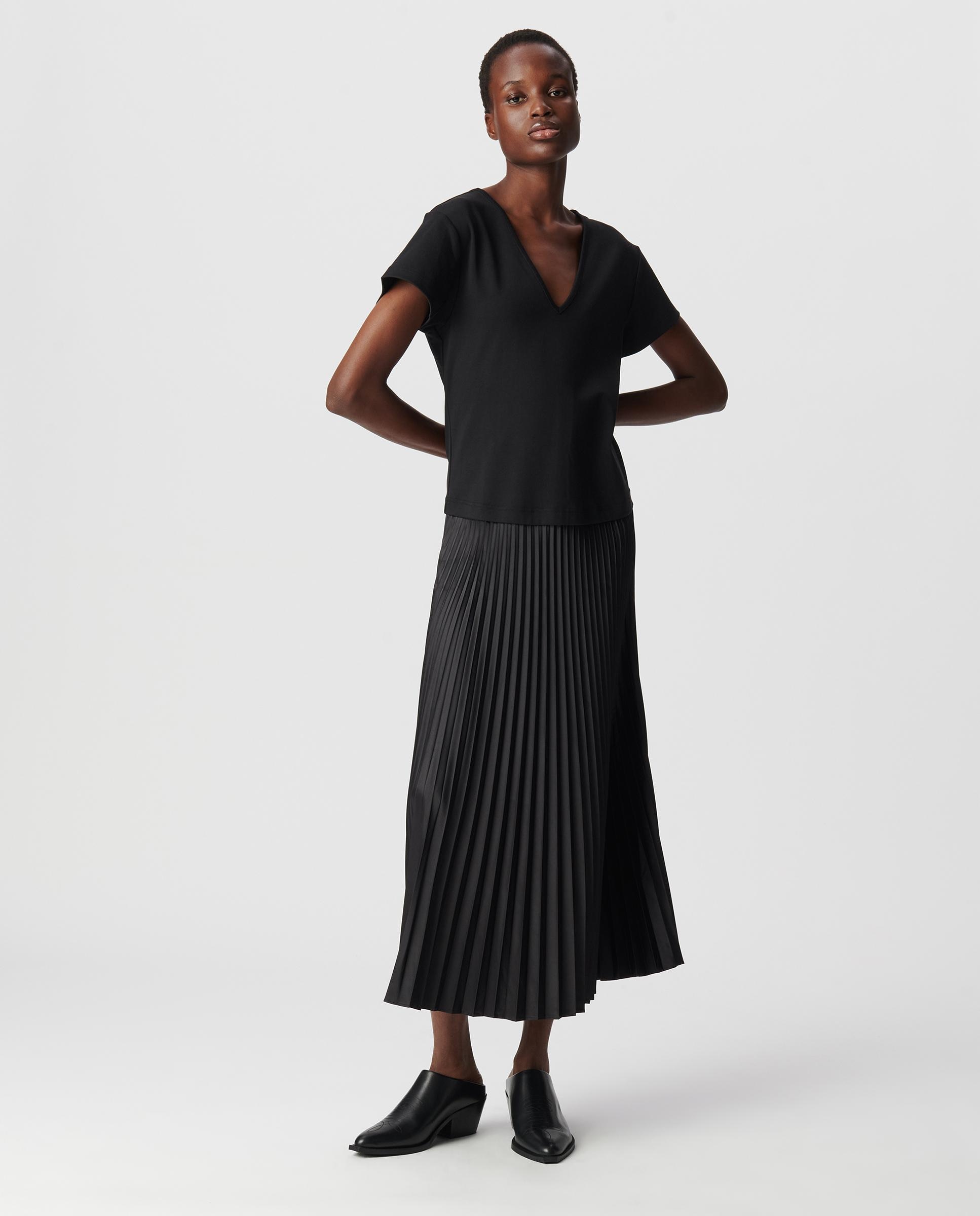 Imagen 2 de Maxi vestido plisado bimateria - IKKS - Negro Negro